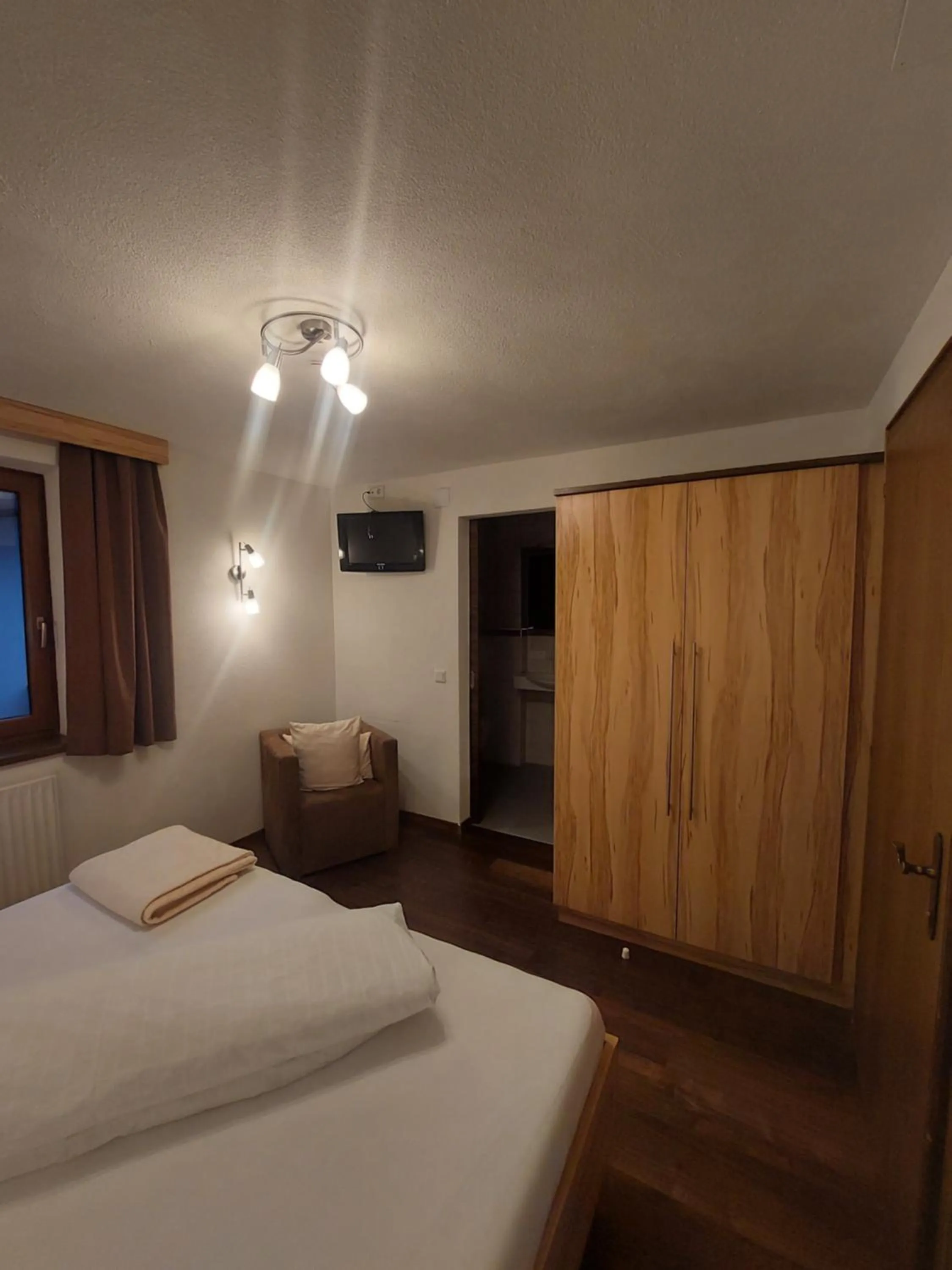 Bed in Hotel Casada - Silvretta Premium Card Betrieb