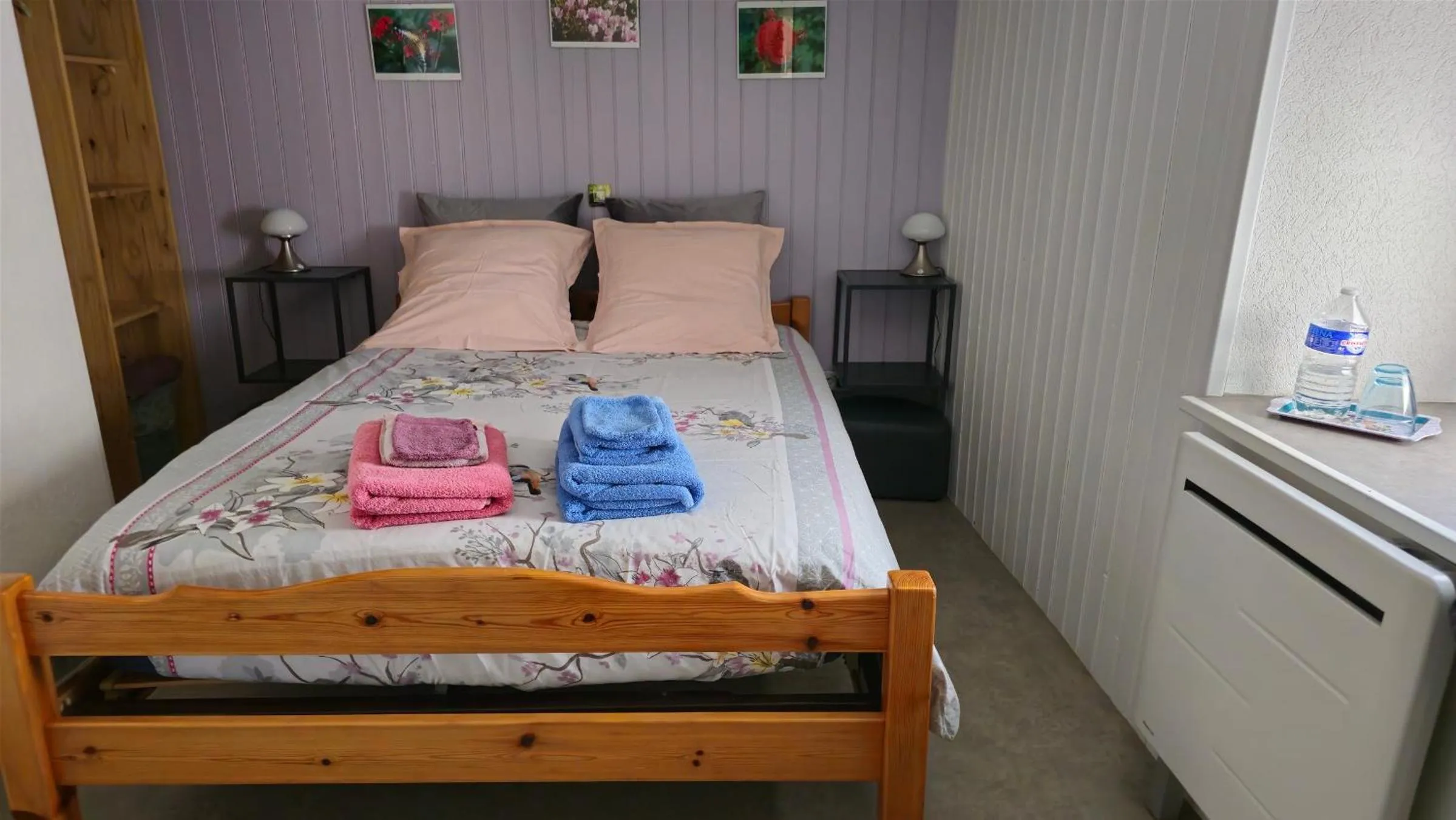 Bedroom, Bed in Chambre d'Hôtes le Gachignard