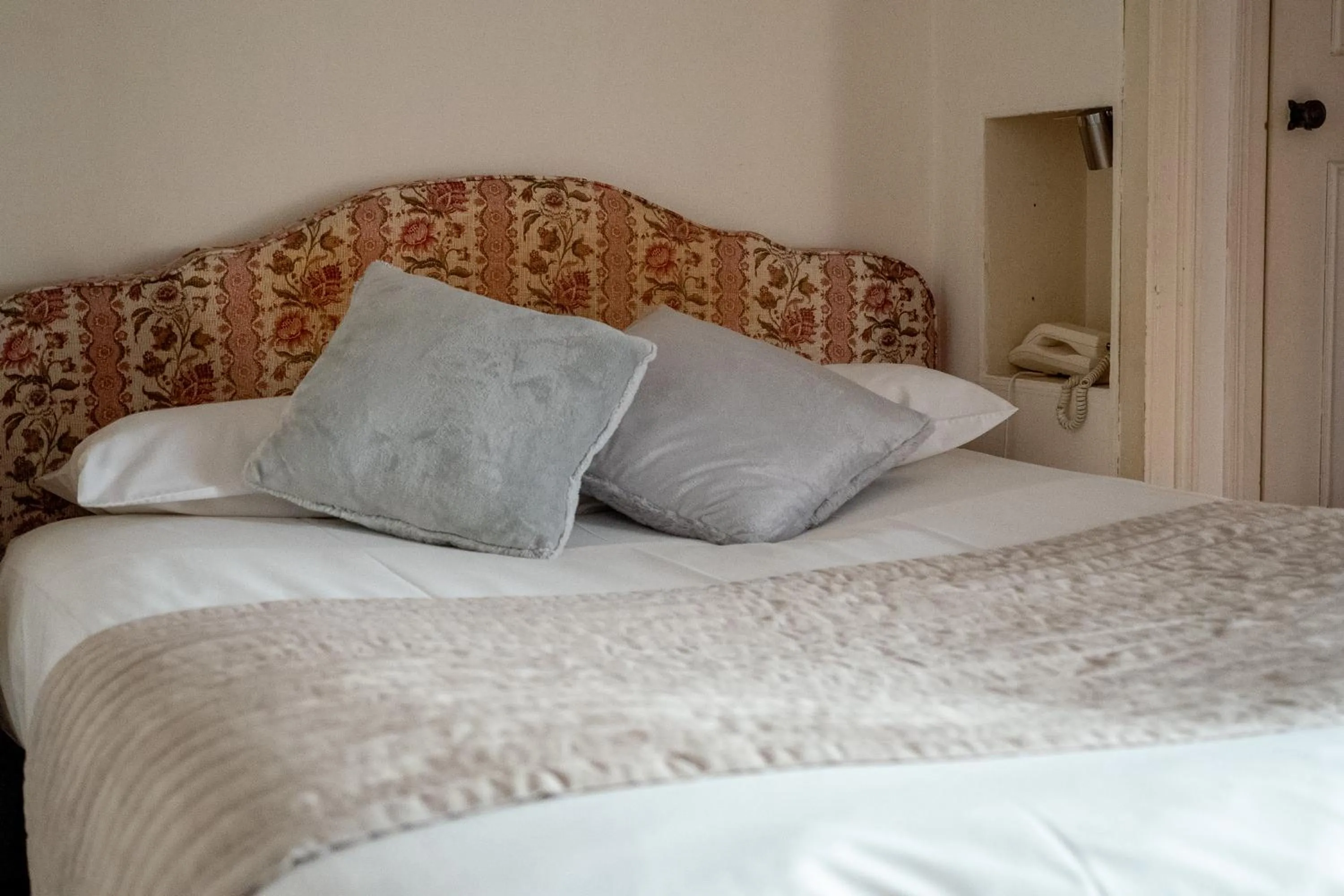 Hôtellerie de Charme Le Relais Cicero Hôtel-Jardin-Calme-Verdure-Centre