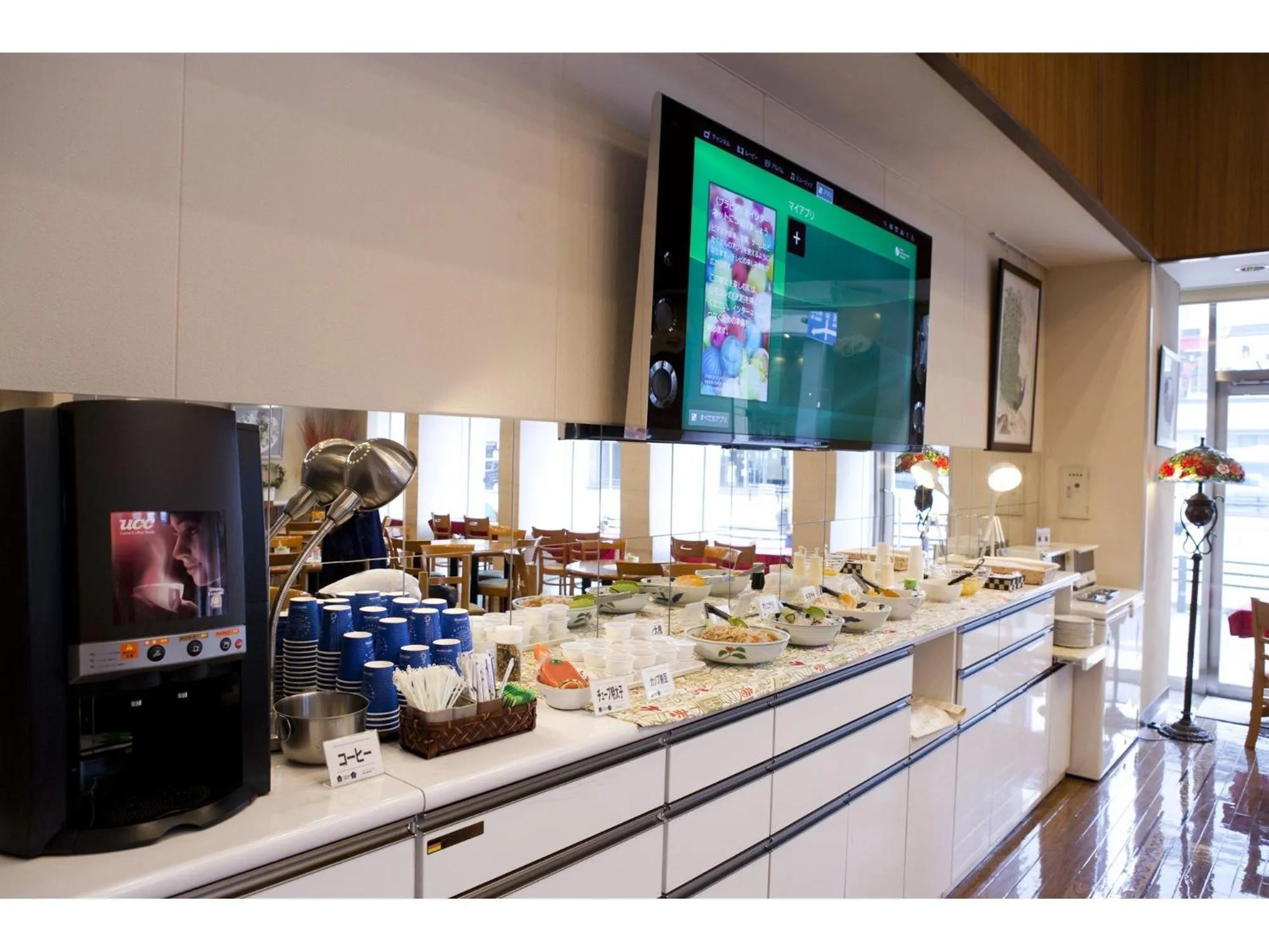 Food and drinks in Benikea Calton Hotel Fukuoka Tenjin