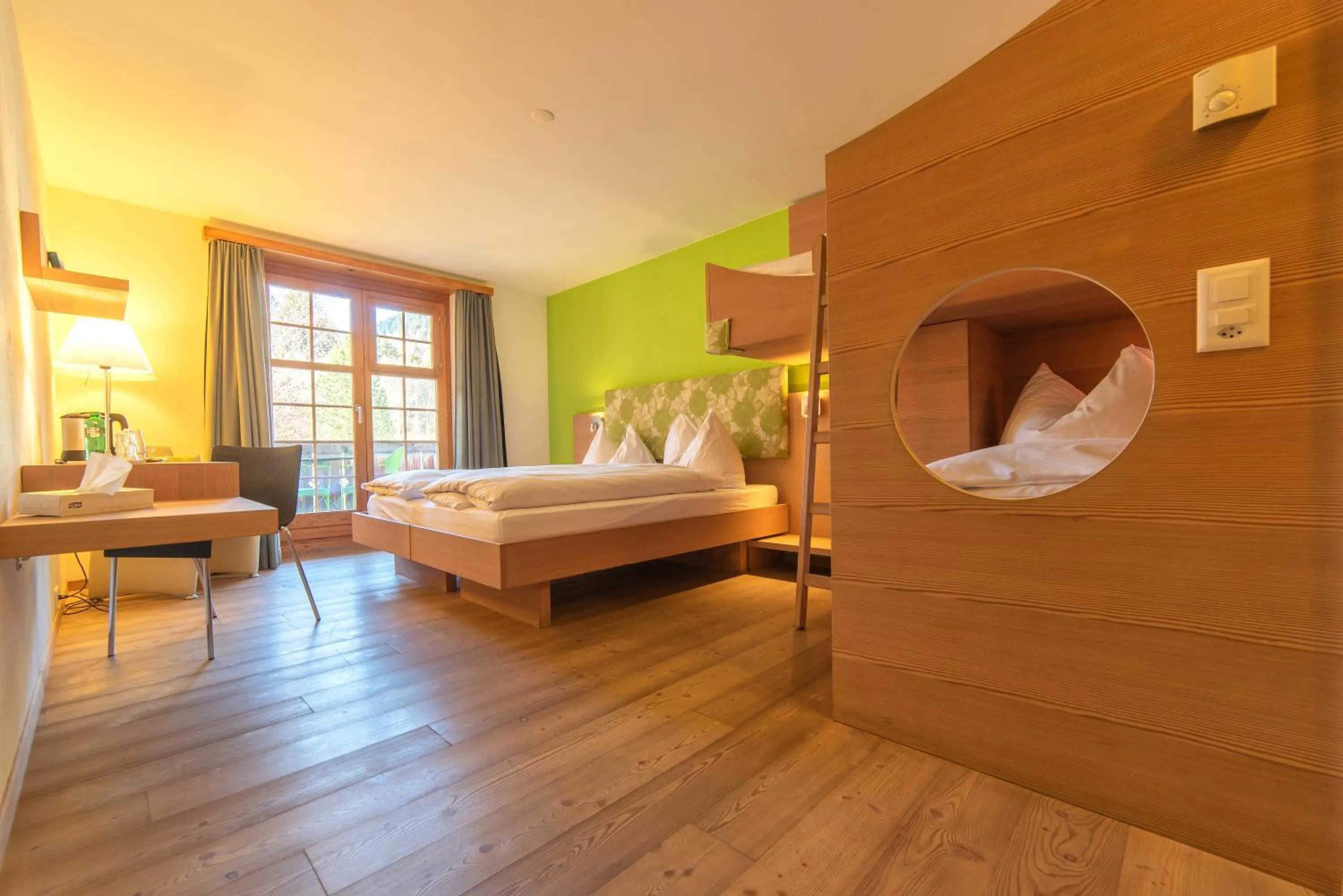 Photo of the whole room, Bed in Hotel Ucliva