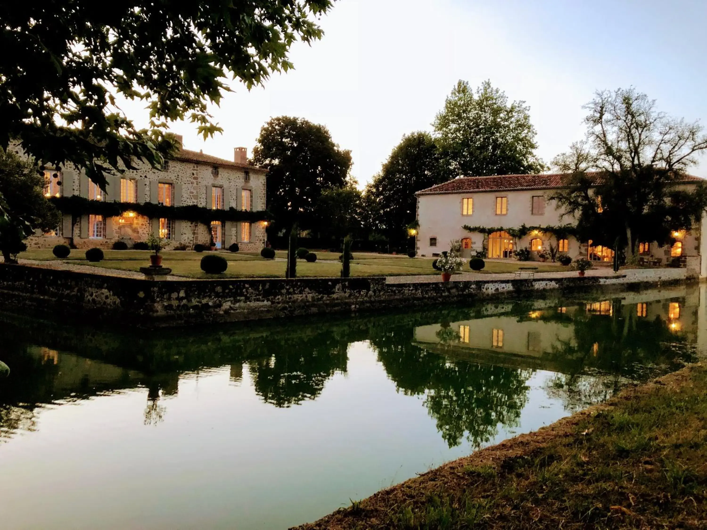 DOMAINE de la PARTOUCIE DOMAINE de la PARTOUCIE