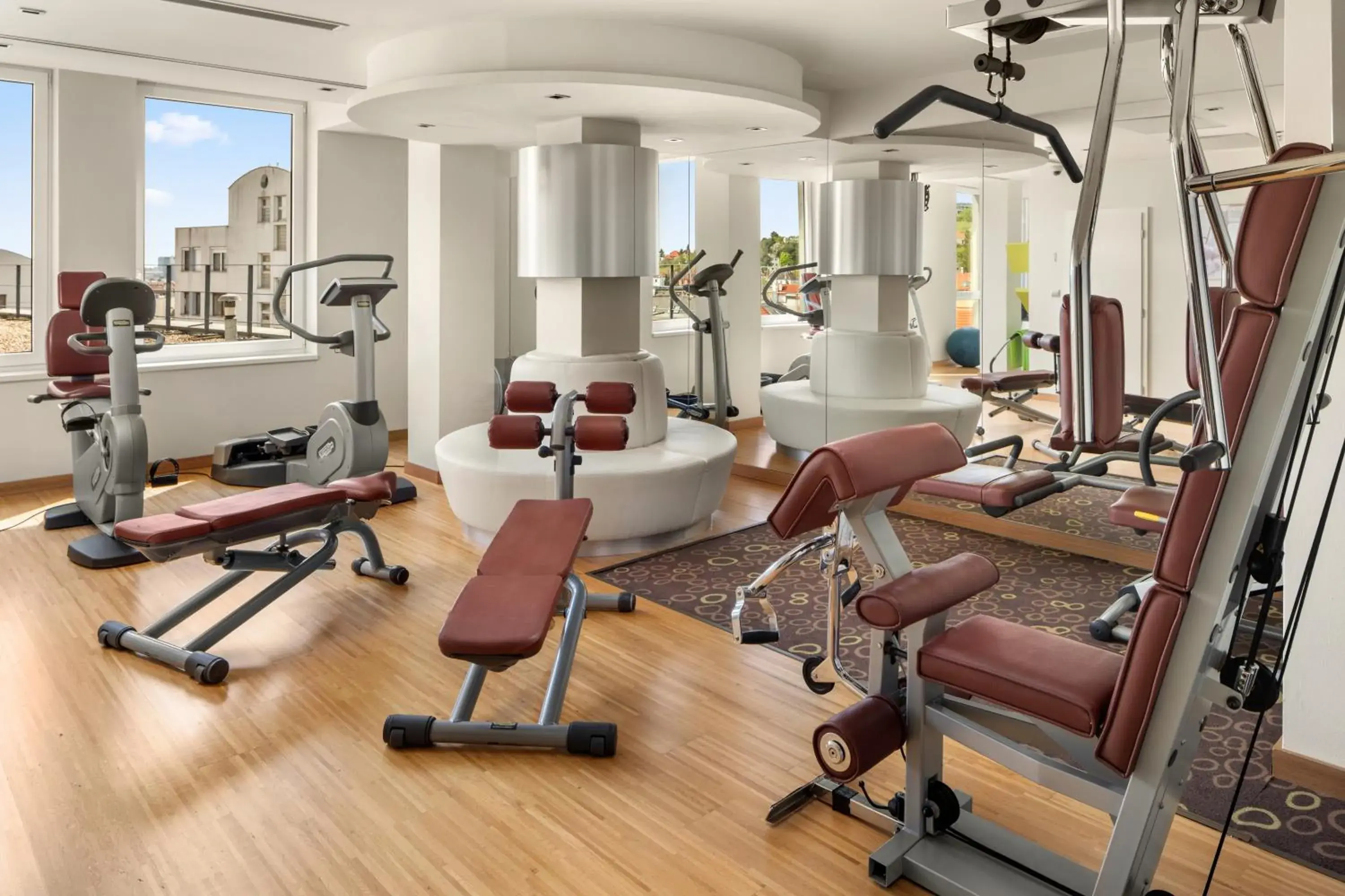 Fitness centre/facilities in Clarion Congress Hotel Bratislava Fitness centre/facilities in Clarion Congress Hotel Bratislava