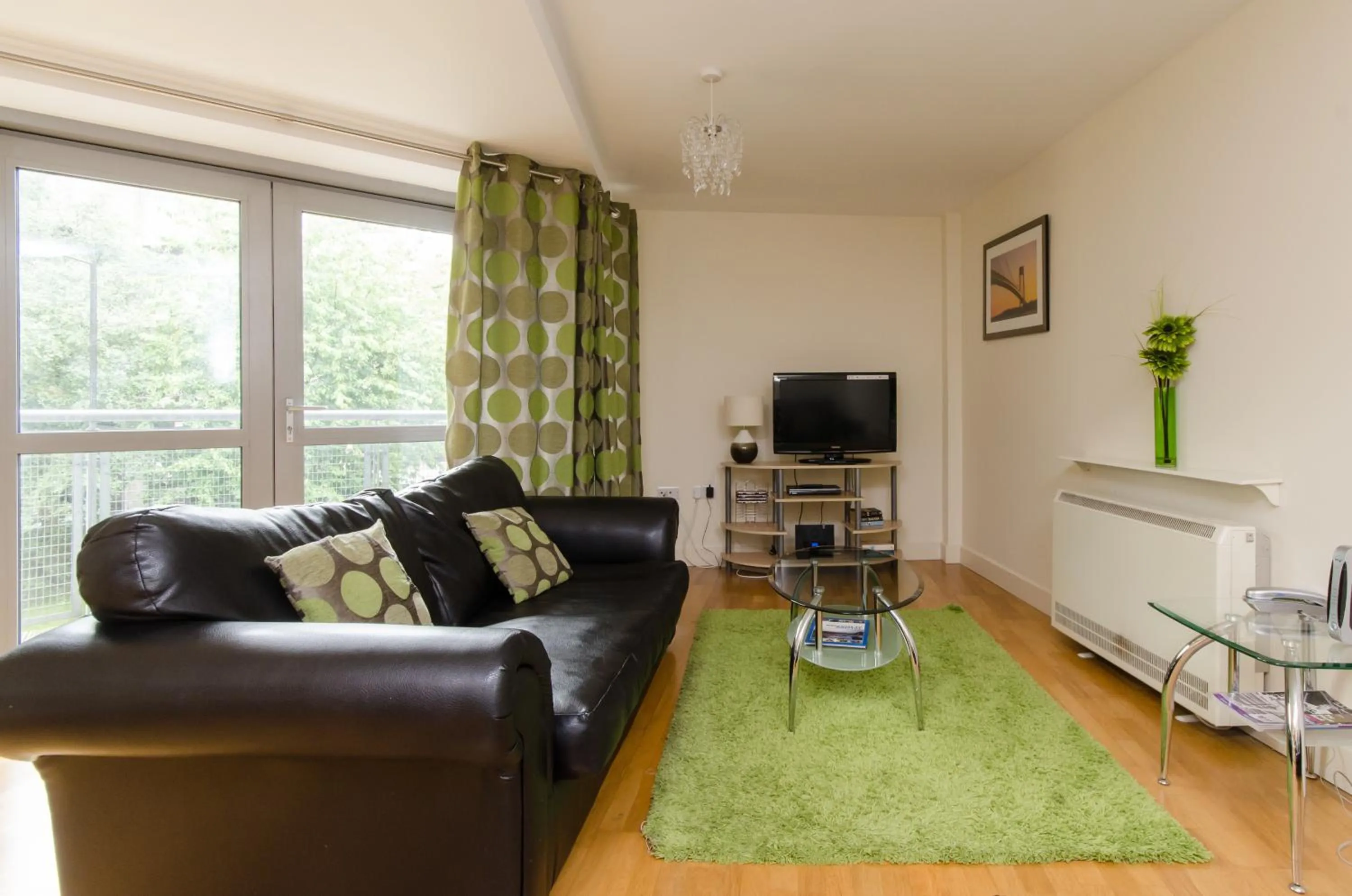 Living room in Hamilton Court Apartments from Your Stay Bristol