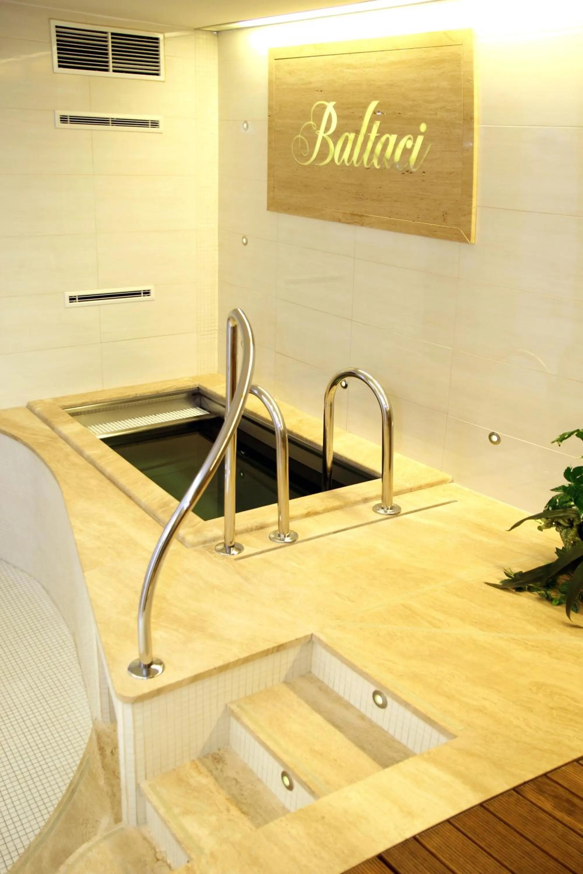 Sauna in Hotel Baltaci Atrium