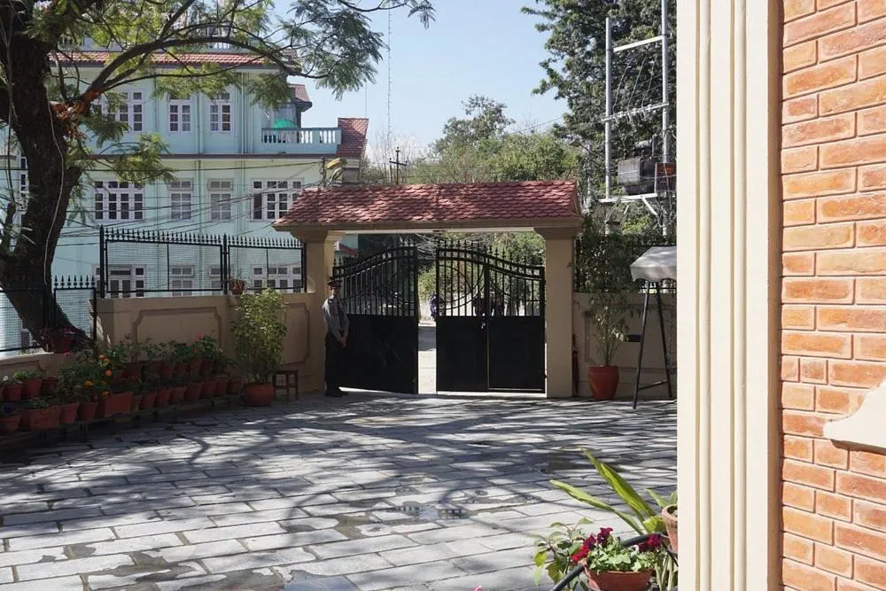 Facade/entrance in Butsugen