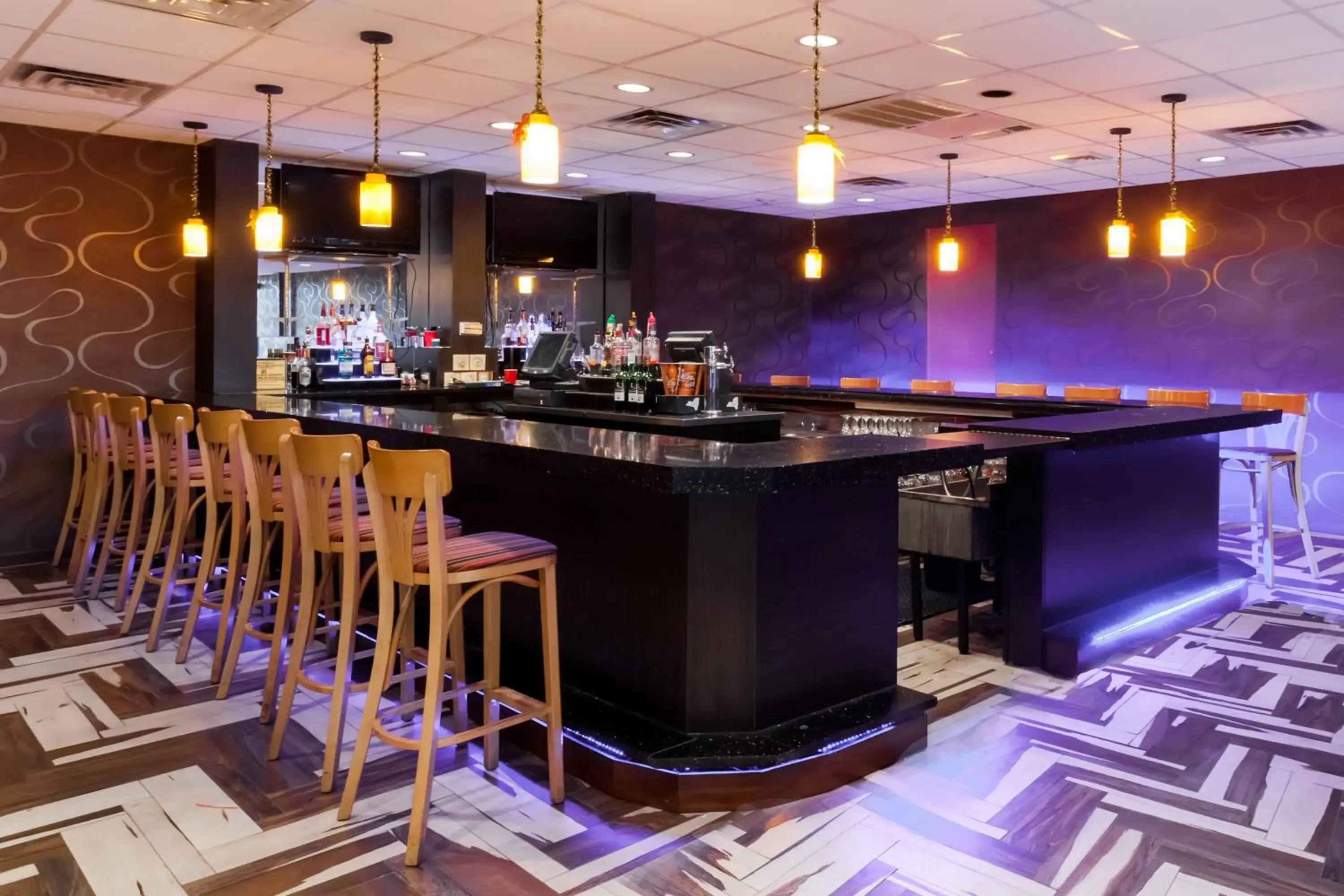 Restaurant/places to eat in Ramada by Wyndham Newburgh/West Point Restaurant/places to eat in Ramada by Wyndham Newburgh/West Point
