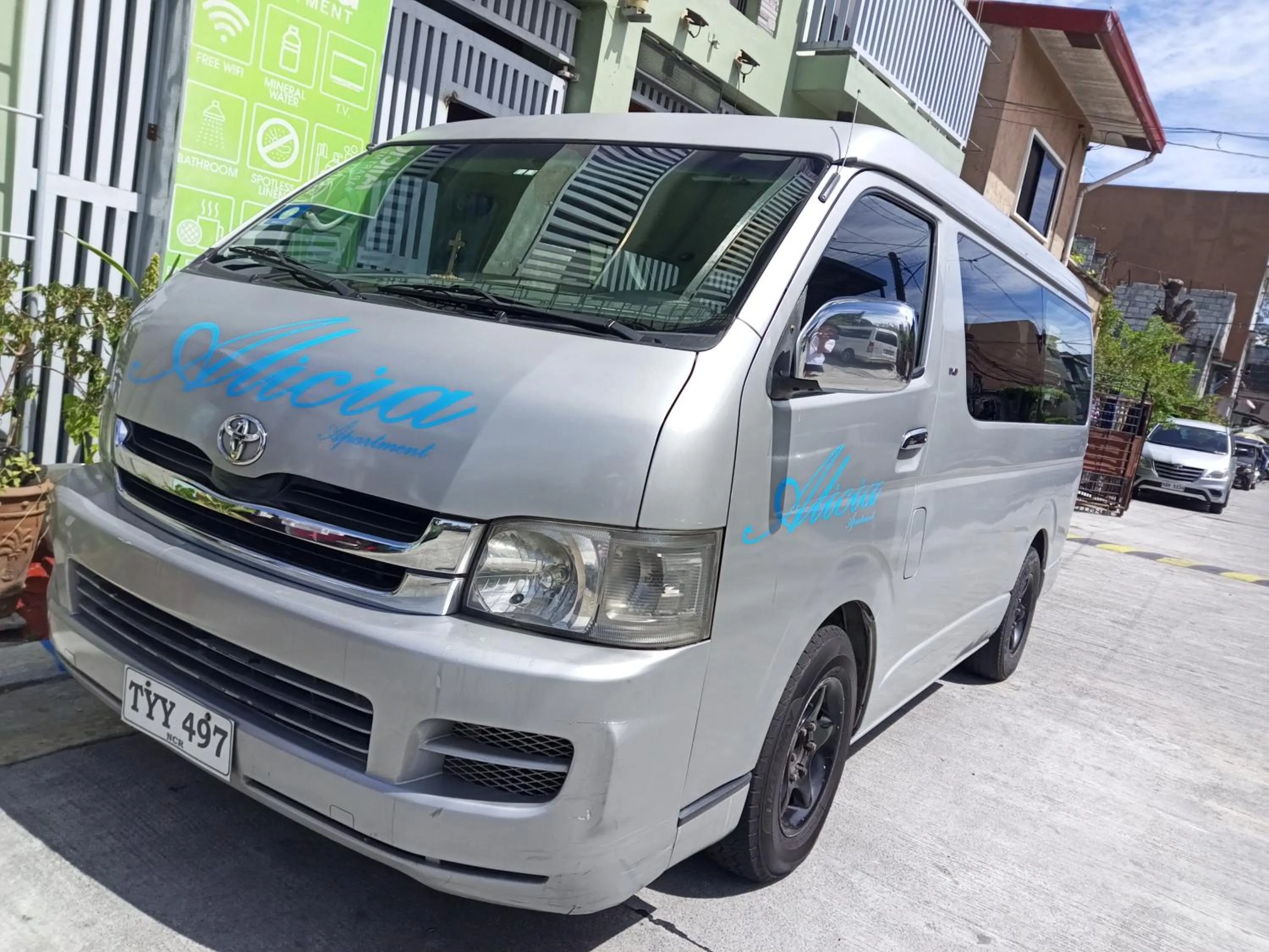 shuttle in Alicia Apartment