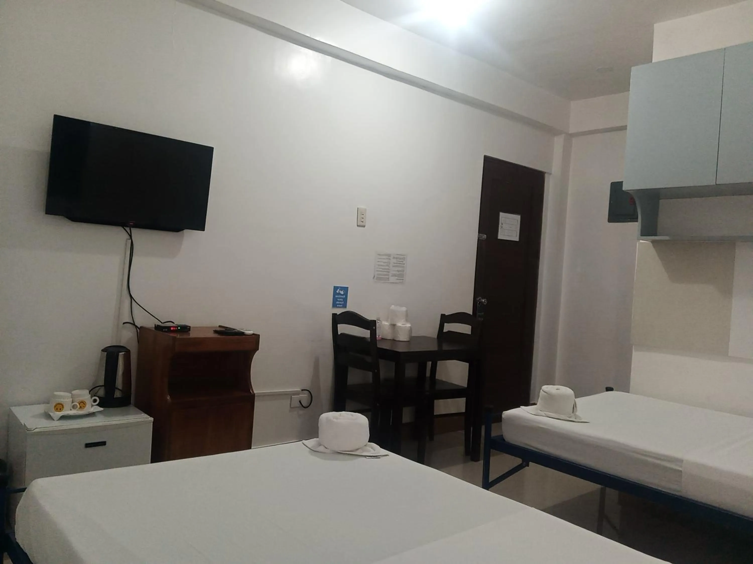 bunk bed, Bed in Alicia Apartment