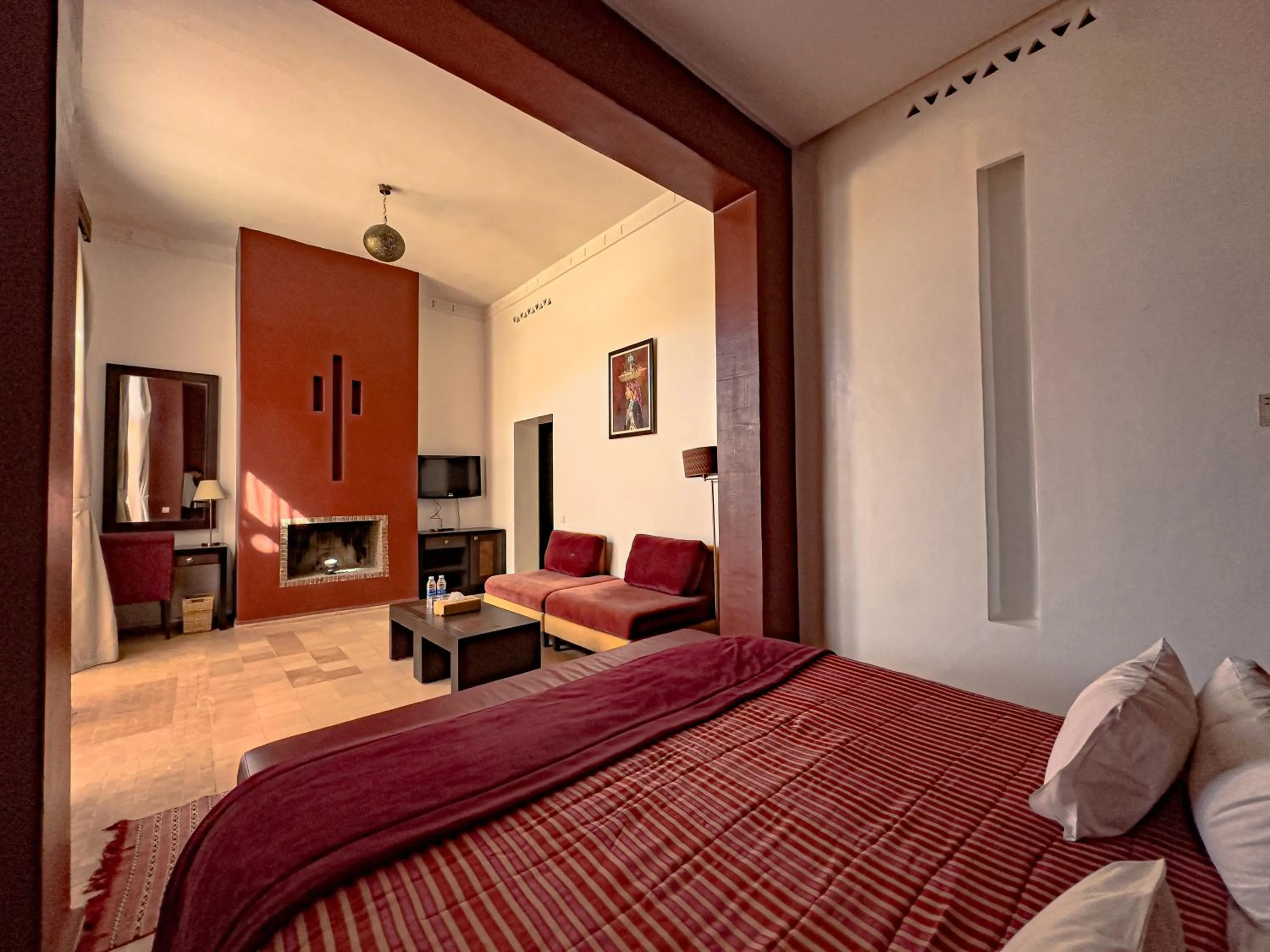 Living room, Bed in Kasbah Agounsane Hotel & Spa