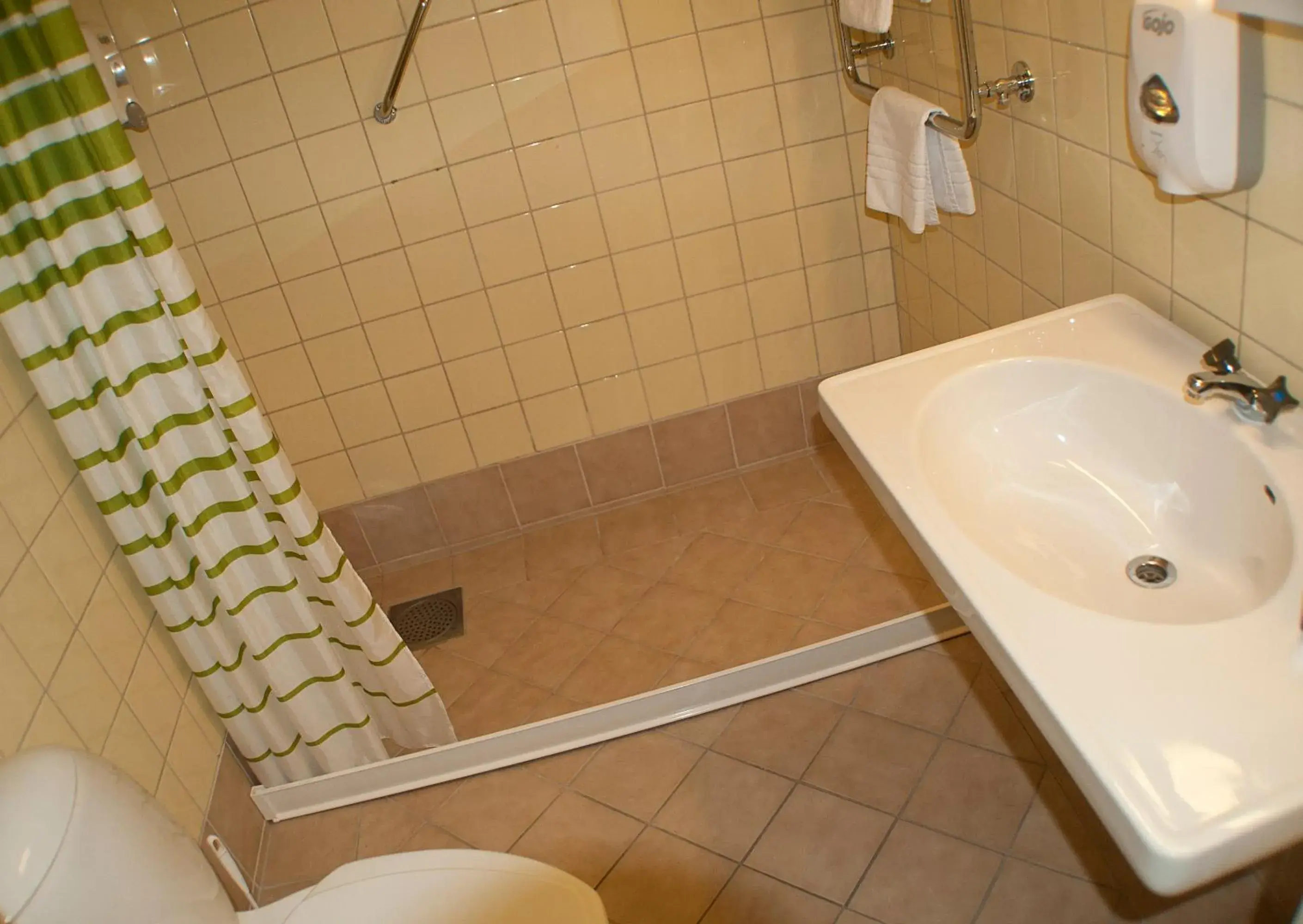 Standard Single Room in Hotell Kung Gösta by First Standard Single Room in Hotell Kung Gösta by First