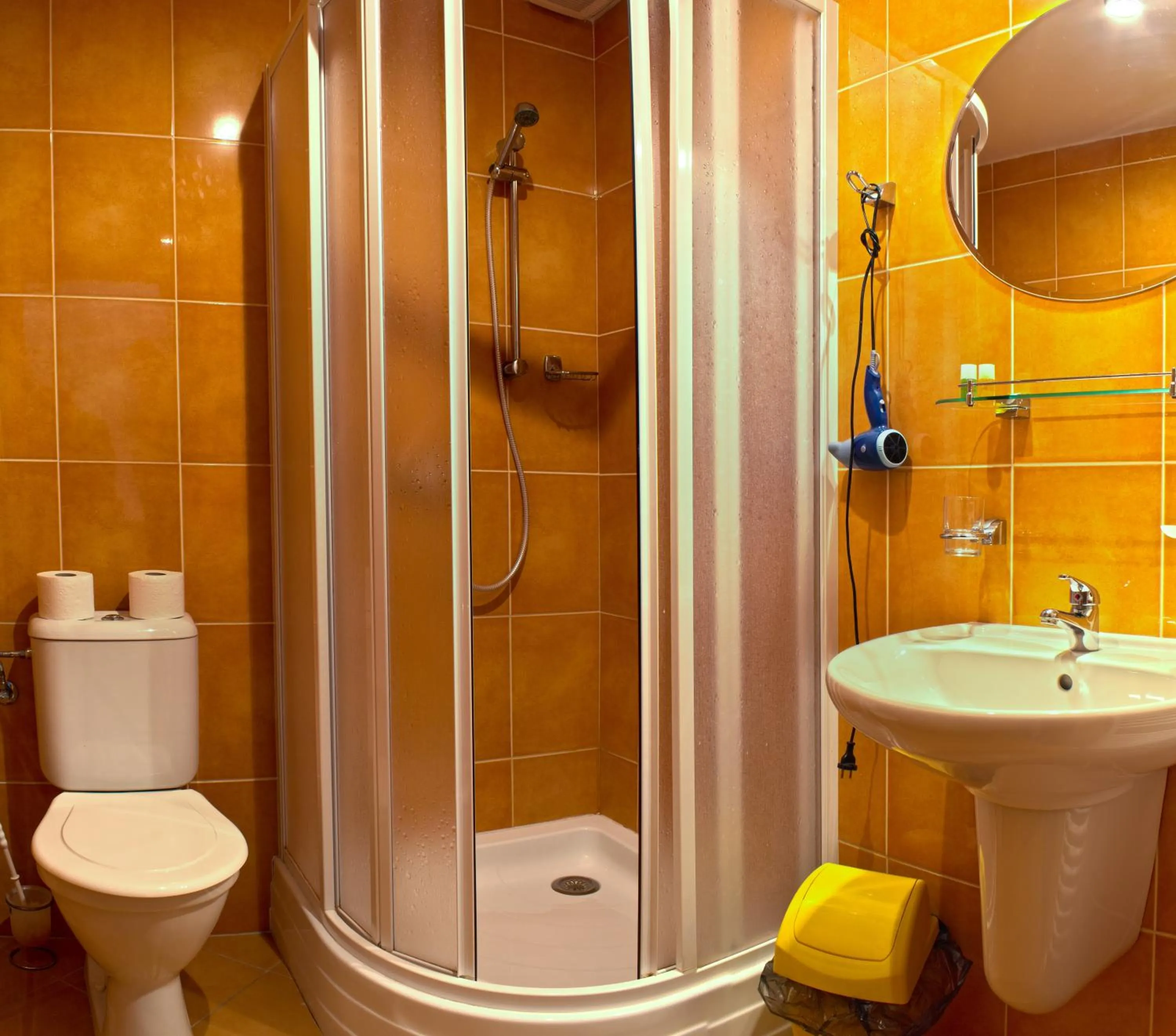Shower in Hotel Zlatá Stoupa