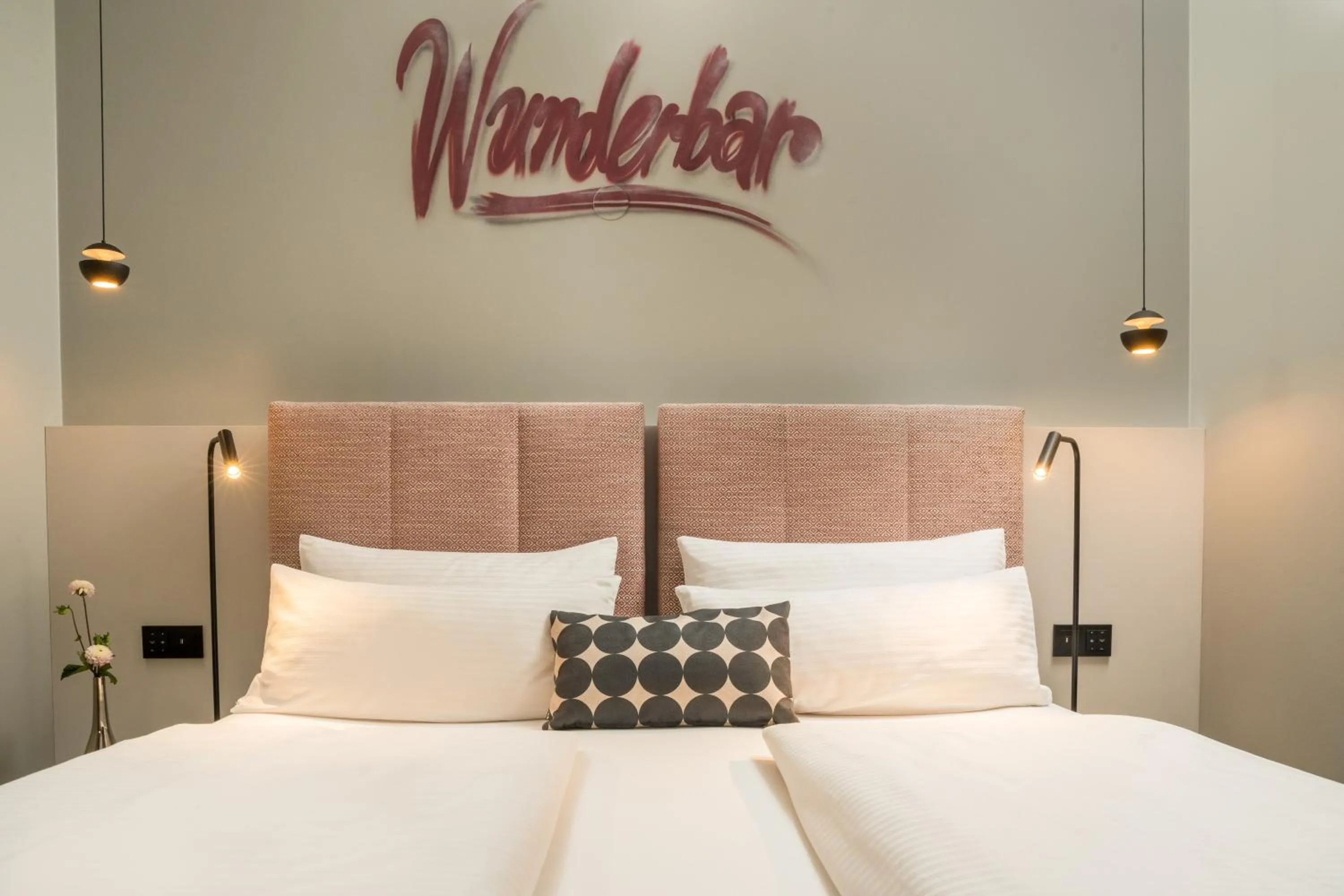 Bed in KOOS Hotel&Apartments - City Aparthotel