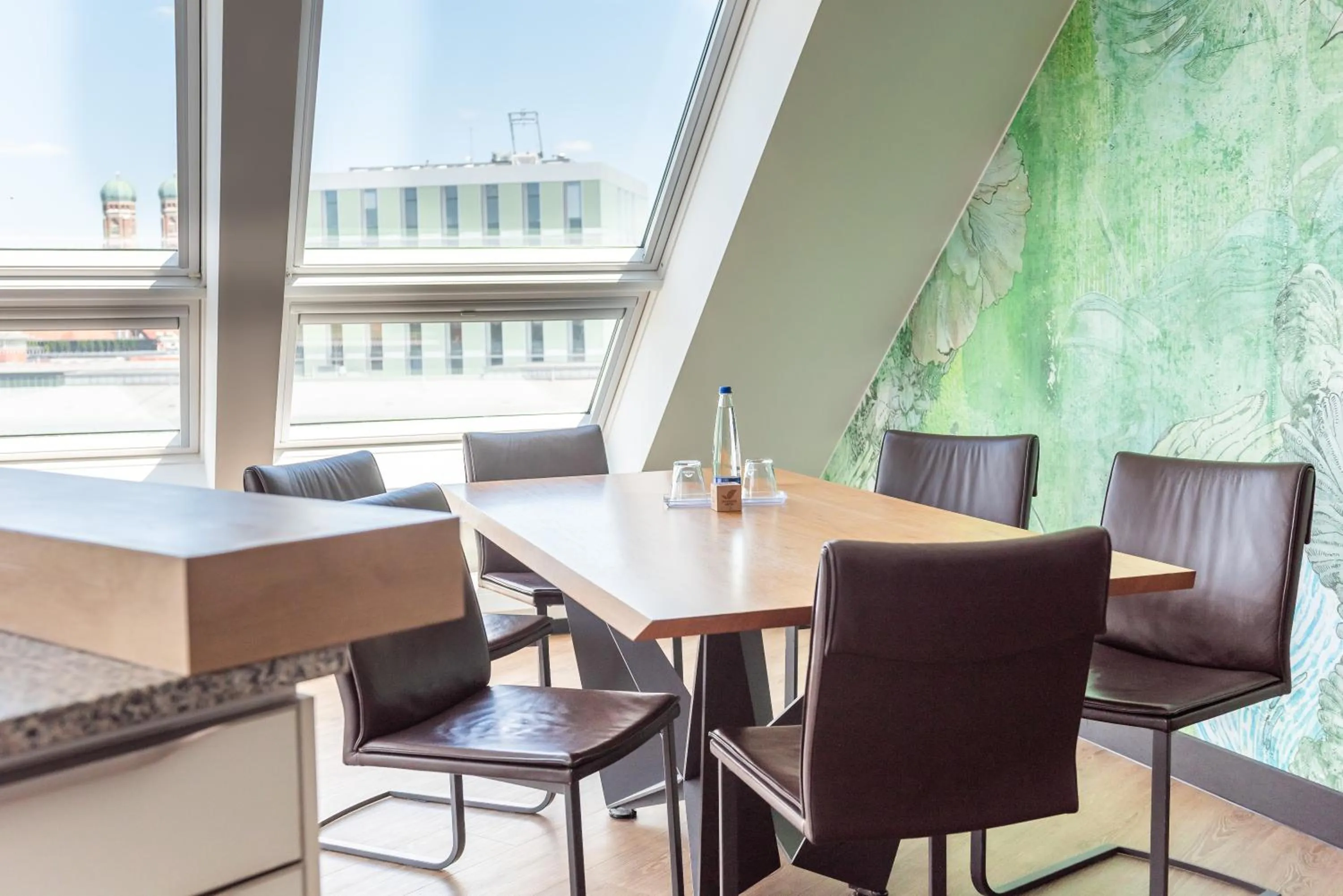 Seating area in KOOS Hotel&Apartments - City Aparthotel