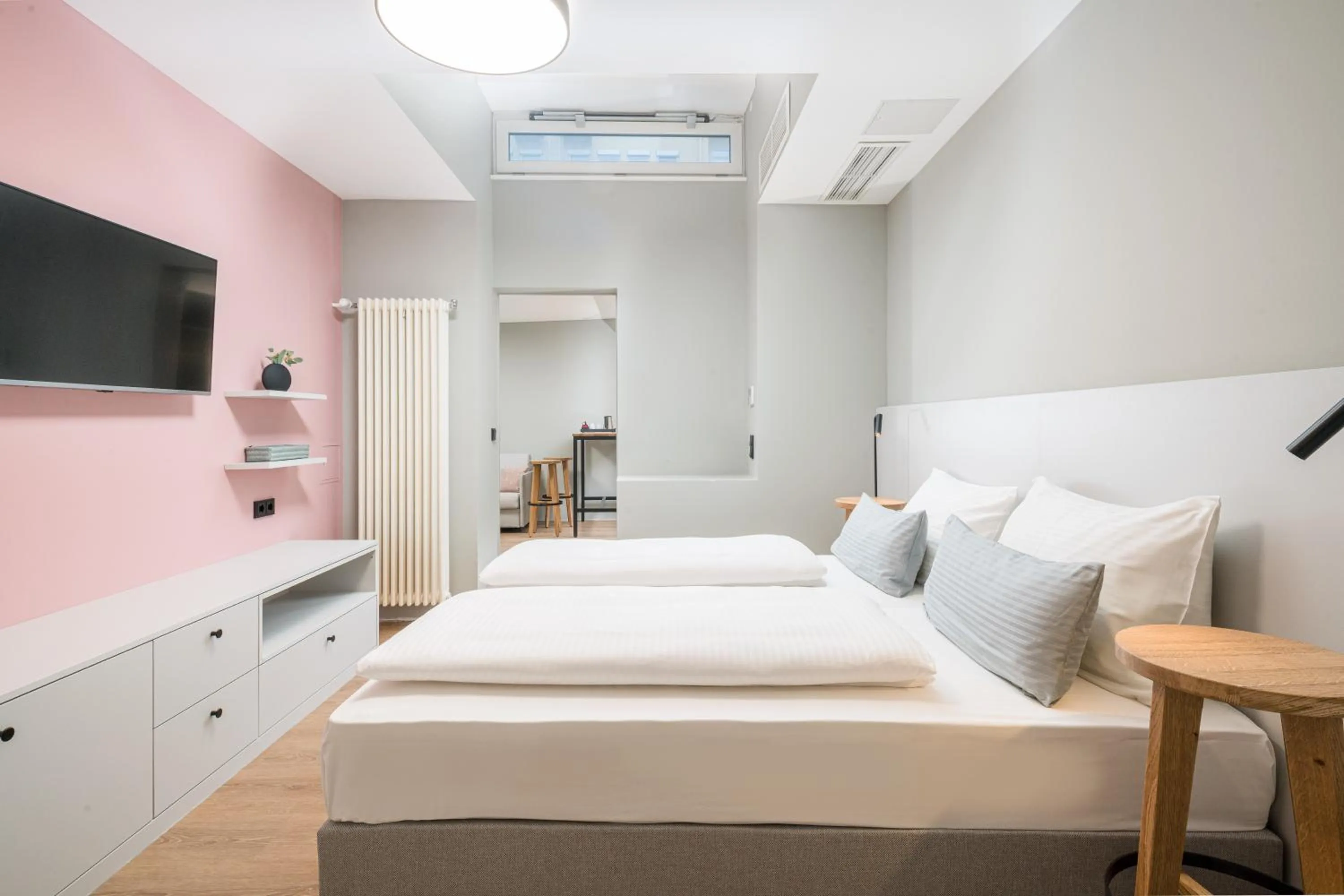 Photo of the whole room, Bed in KOOS Hotel&Apartments - City Aparthotel