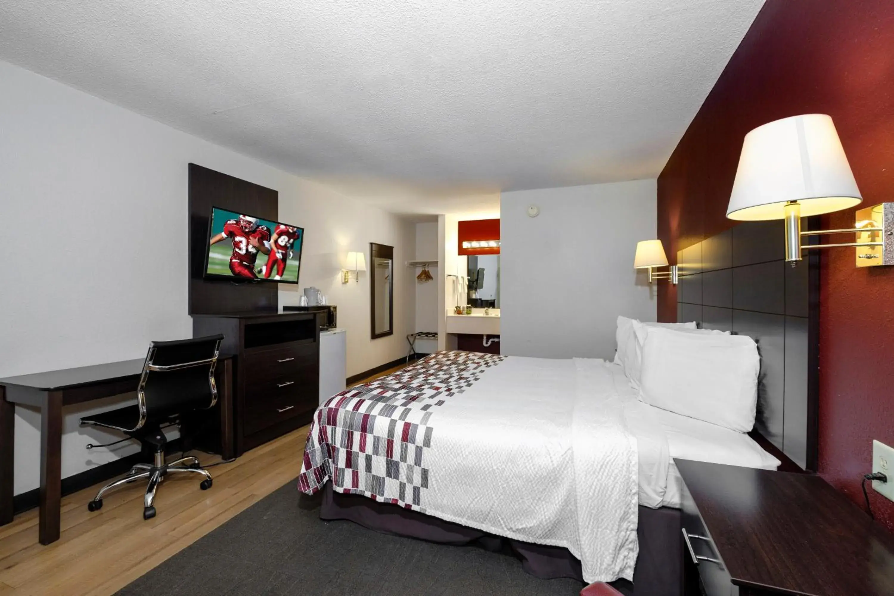 Photo of the whole room, Bed in Holtoninnandsuites Photo of the whole room, Bed in Holtoninnandsuites