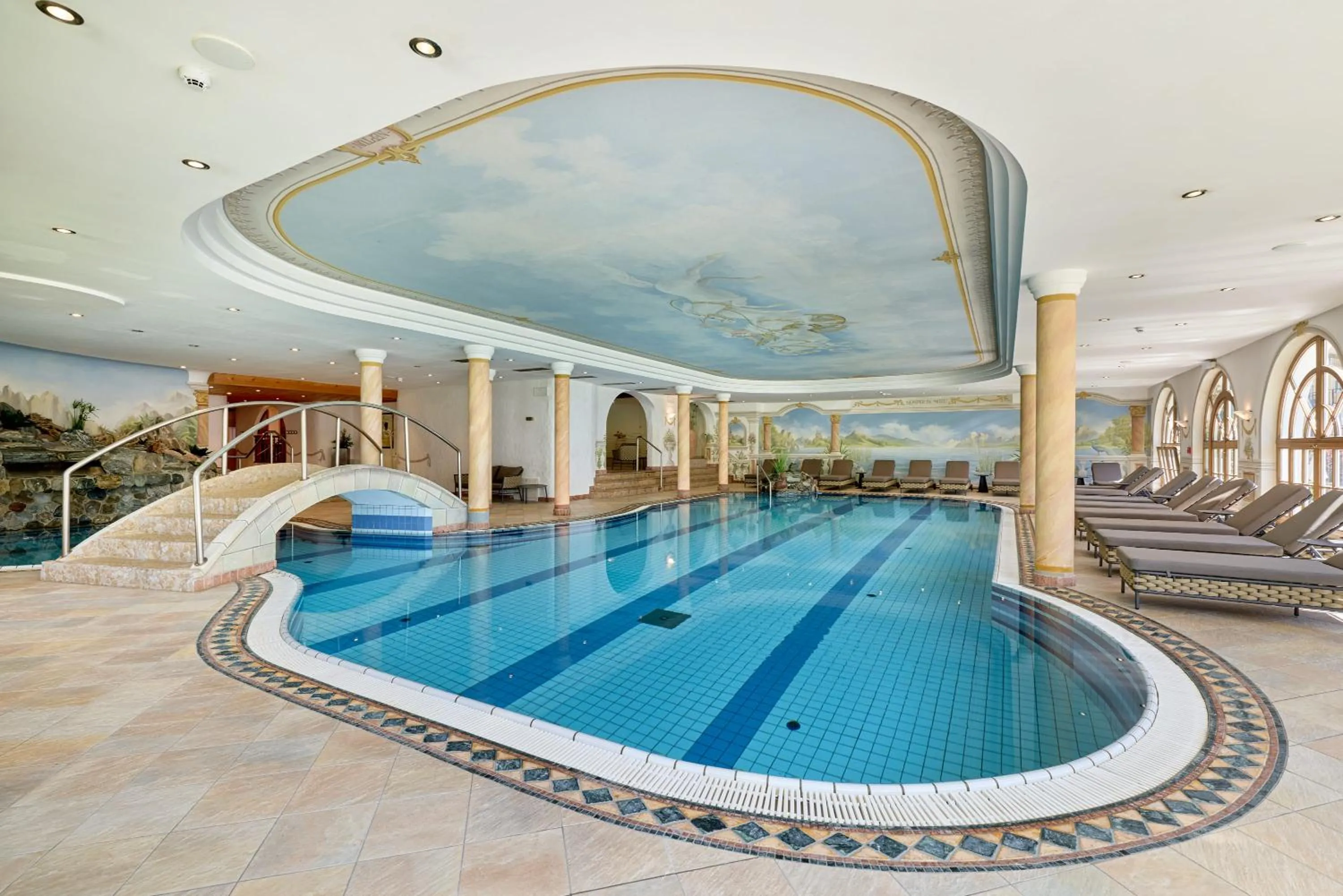 Swimming pool in Wellness & Relax Hotel Milderer Hof