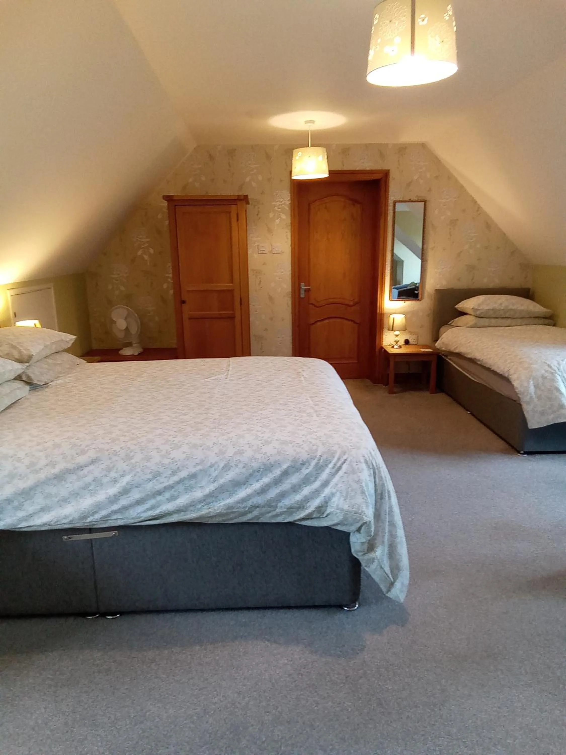 Bed in White Cottage B and B