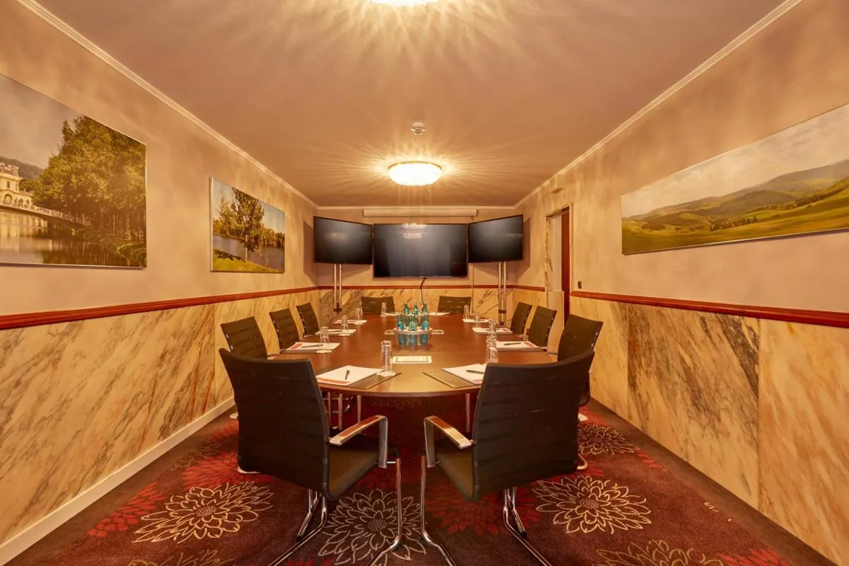 H4 Hotel Frankfurt Messe