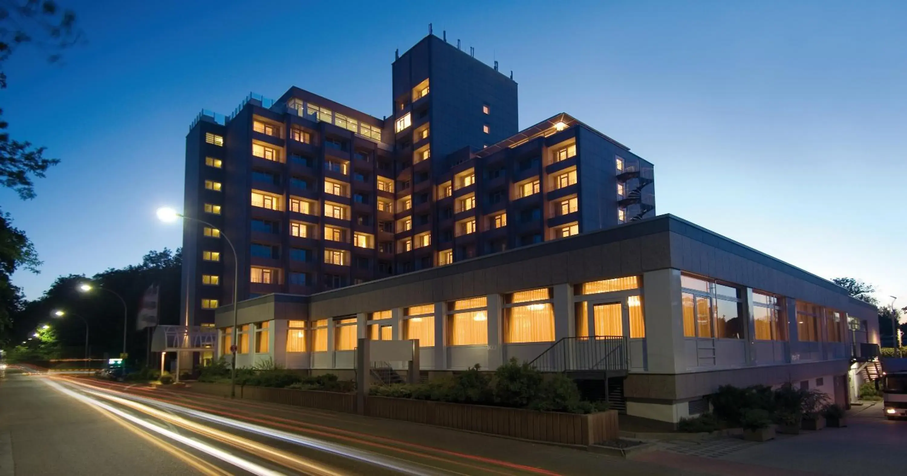 Property building in SOALTEE Hotel by Trip Inn Frankfurt Messe Tagungshotel Property building in SOALTEE Hotel by Trip Inn Frankfurt Messe Tagungshotel