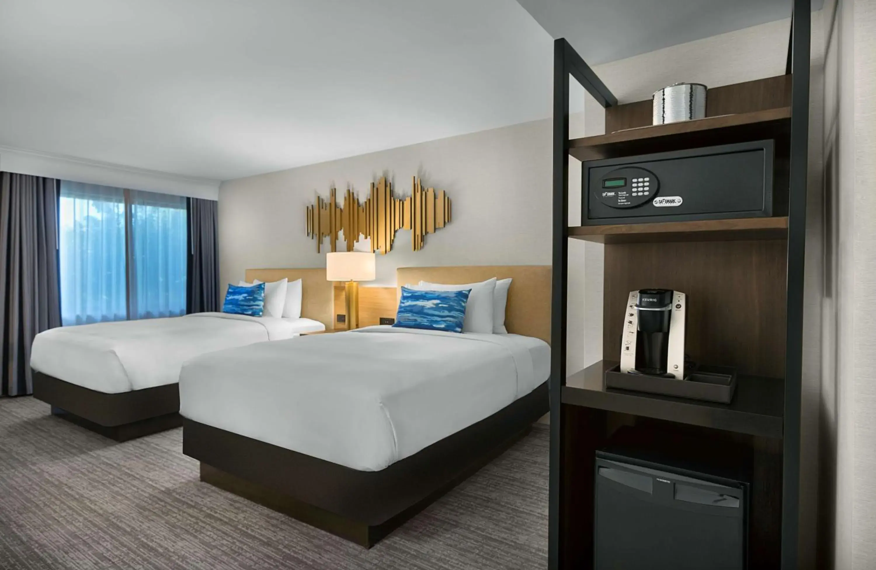 Photo of the whole room, Bed in Sonesta Silicon Valley Photo of the whole room, Bed in Sonesta Silicon Valley