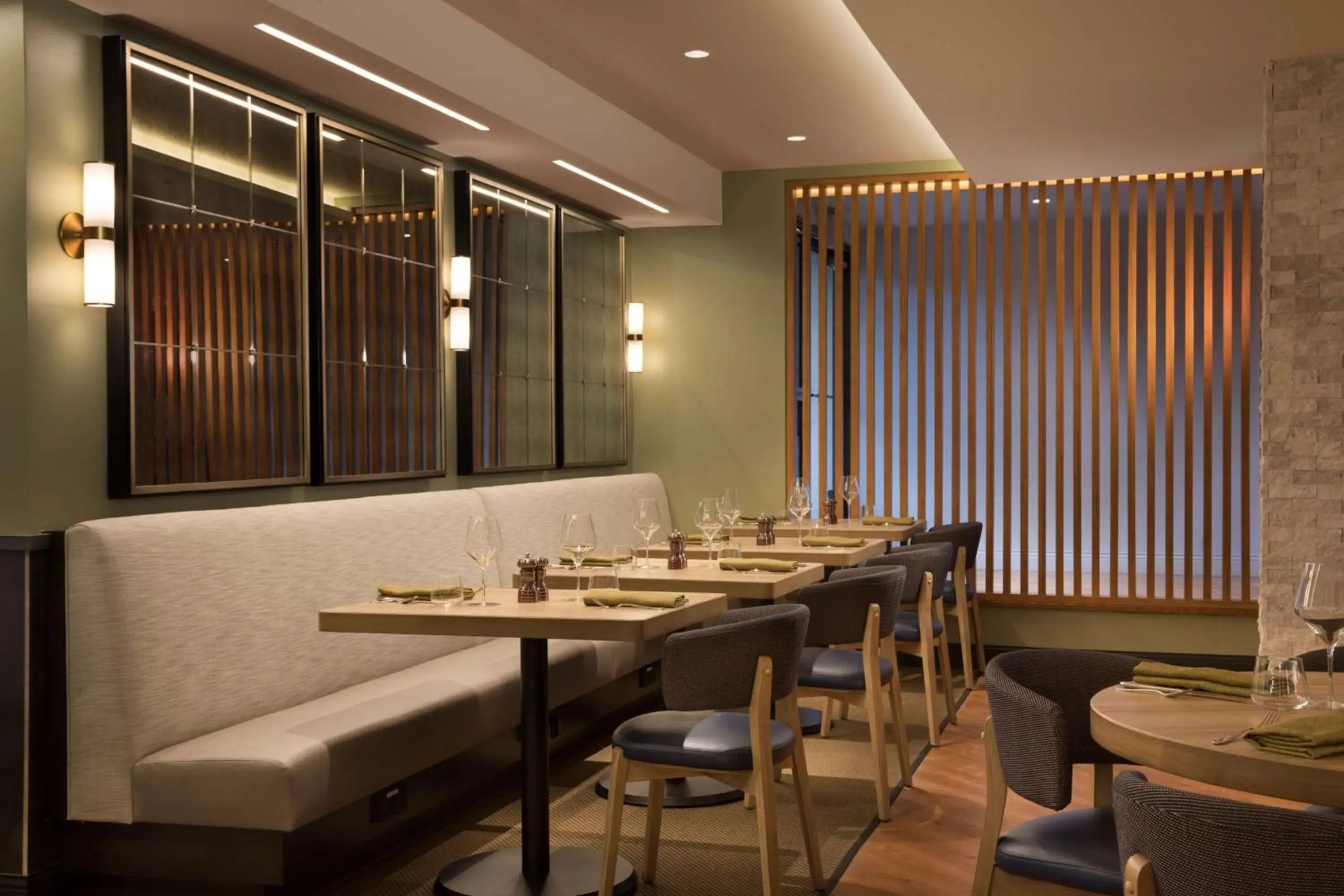 Restaurant/places to eat in Sonesta Silicon Valley Restaurant/places to eat in Sonesta Silicon Valley