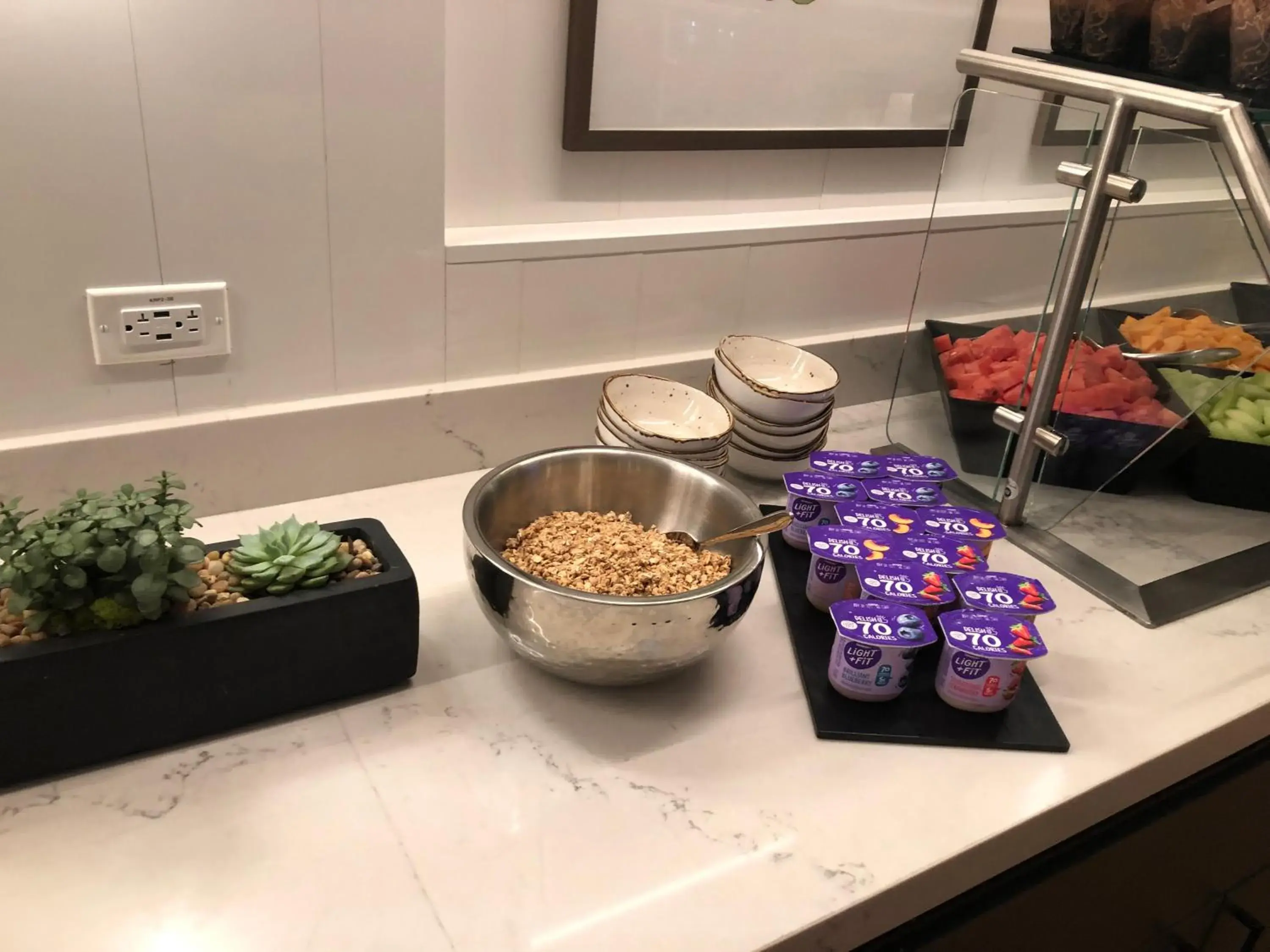 Breakfast in Sonesta Silicon Valley Breakfast in Sonesta Silicon Valley