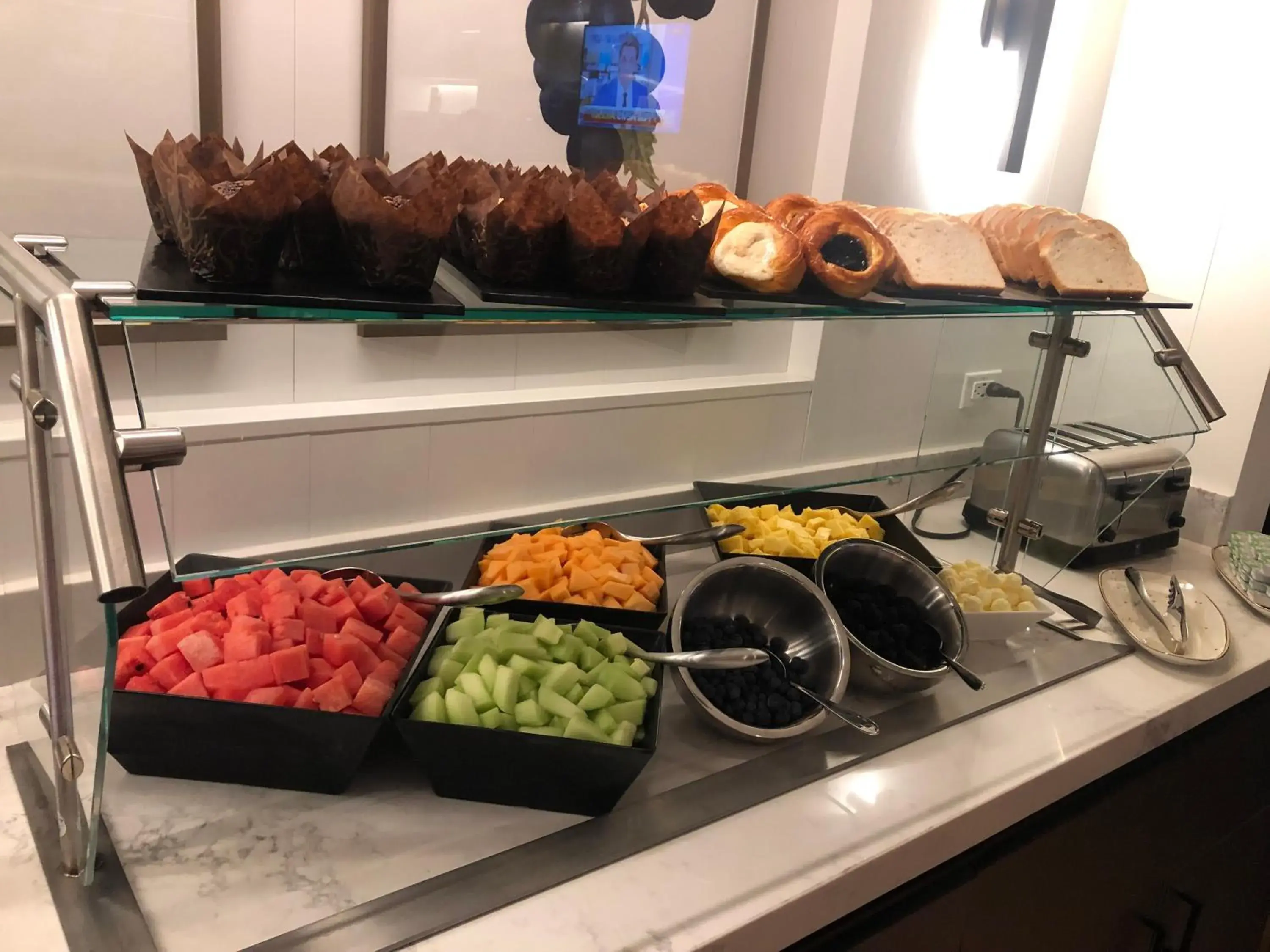 Buffet breakfast in Sonesta Silicon Valley Buffet breakfast in Sonesta Silicon Valley