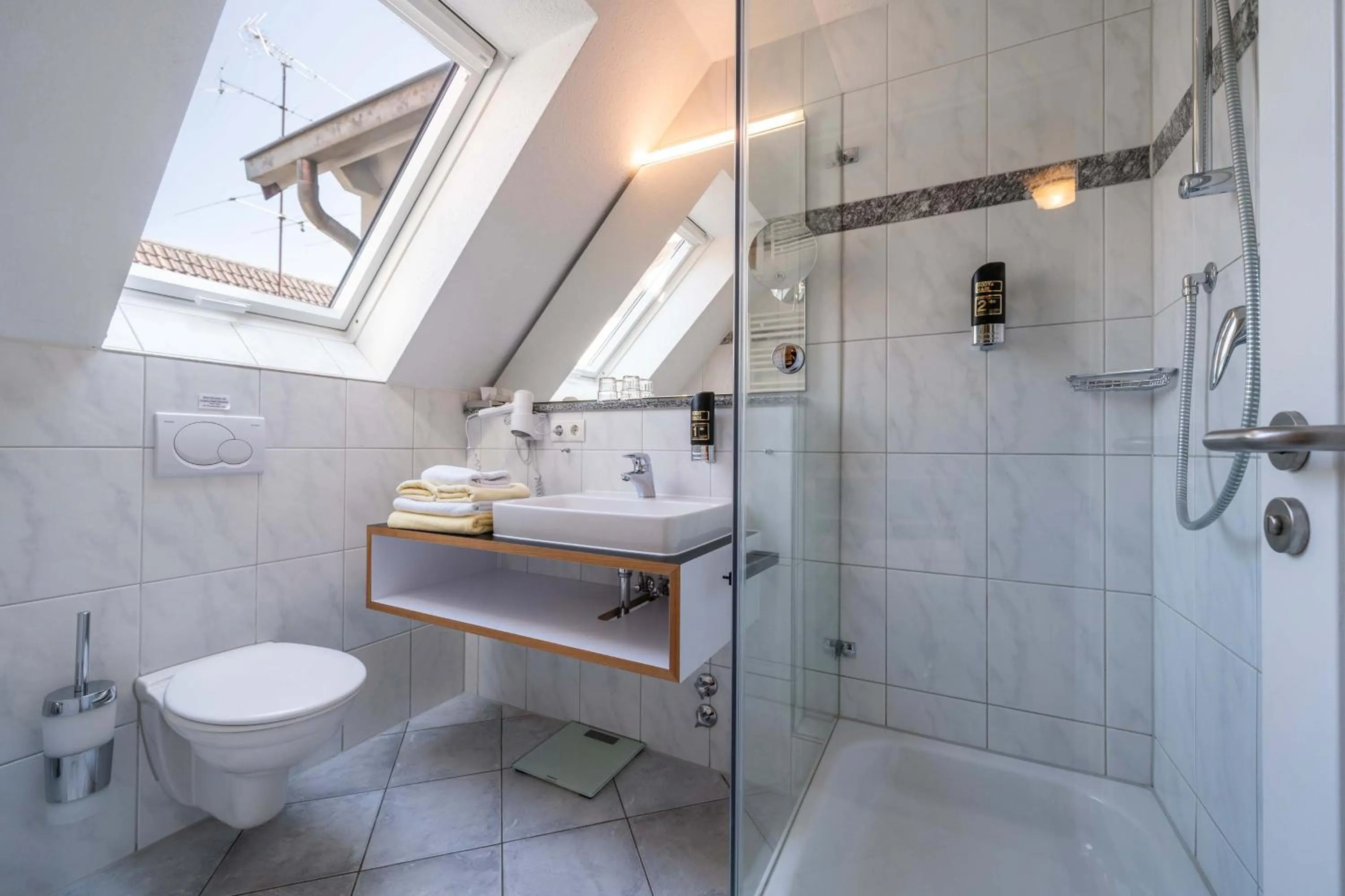 Shower in Boutiquehotel zur Winzerstube - Adults Only