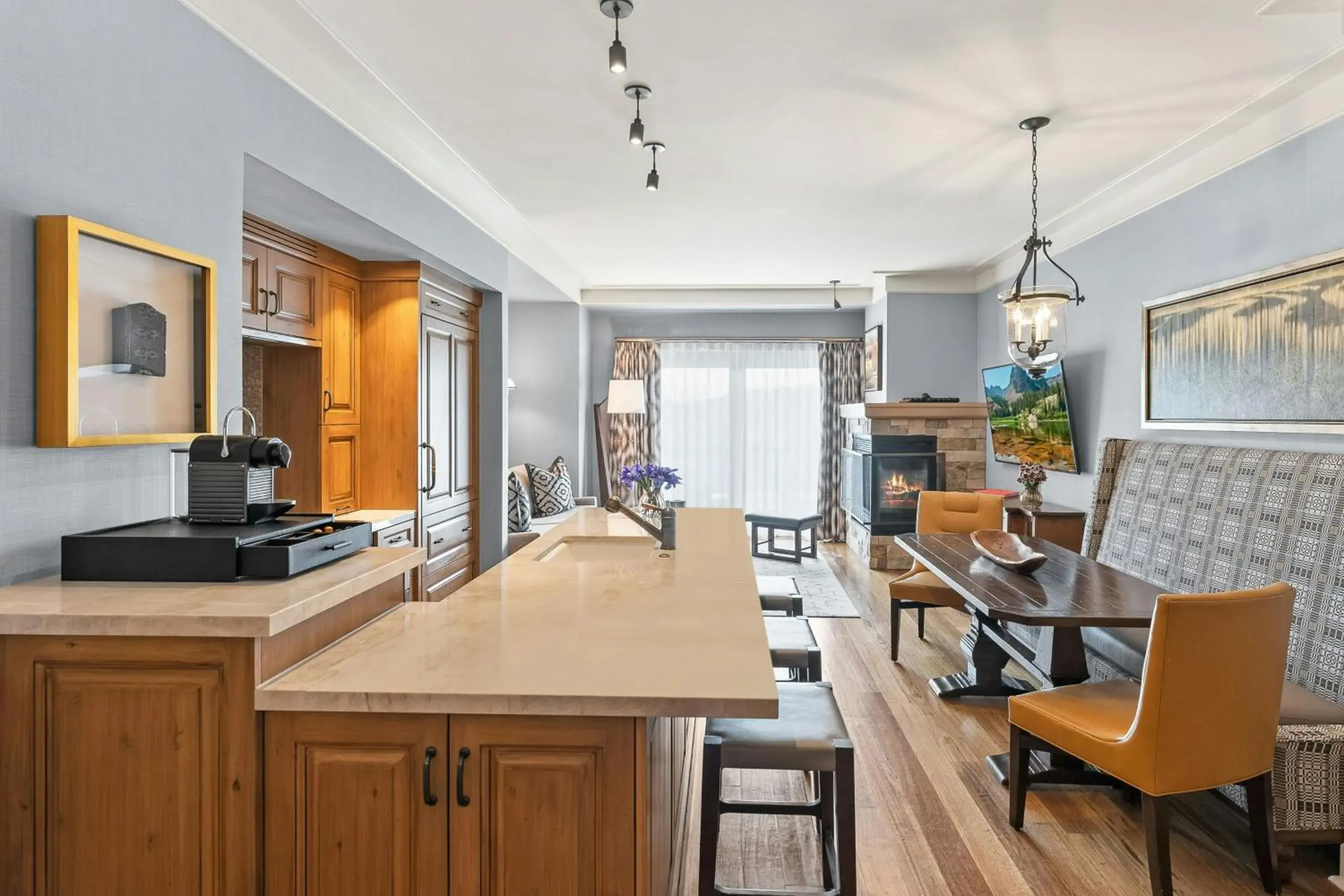 Luxury, 1 Bedroom Suite, 1 King, Slopeside view in St. Regis Deer Valley Luxury, 1 Bedroom Suite, 1 King, Slopeside view in St. Regis Deer Valley