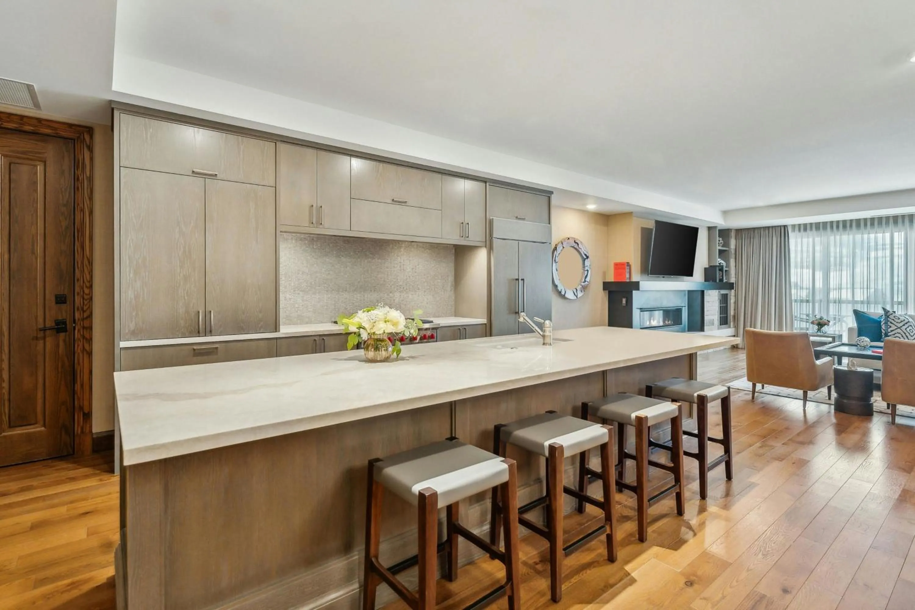 Kitchen or kitchenette in St. Regis Deer Valley