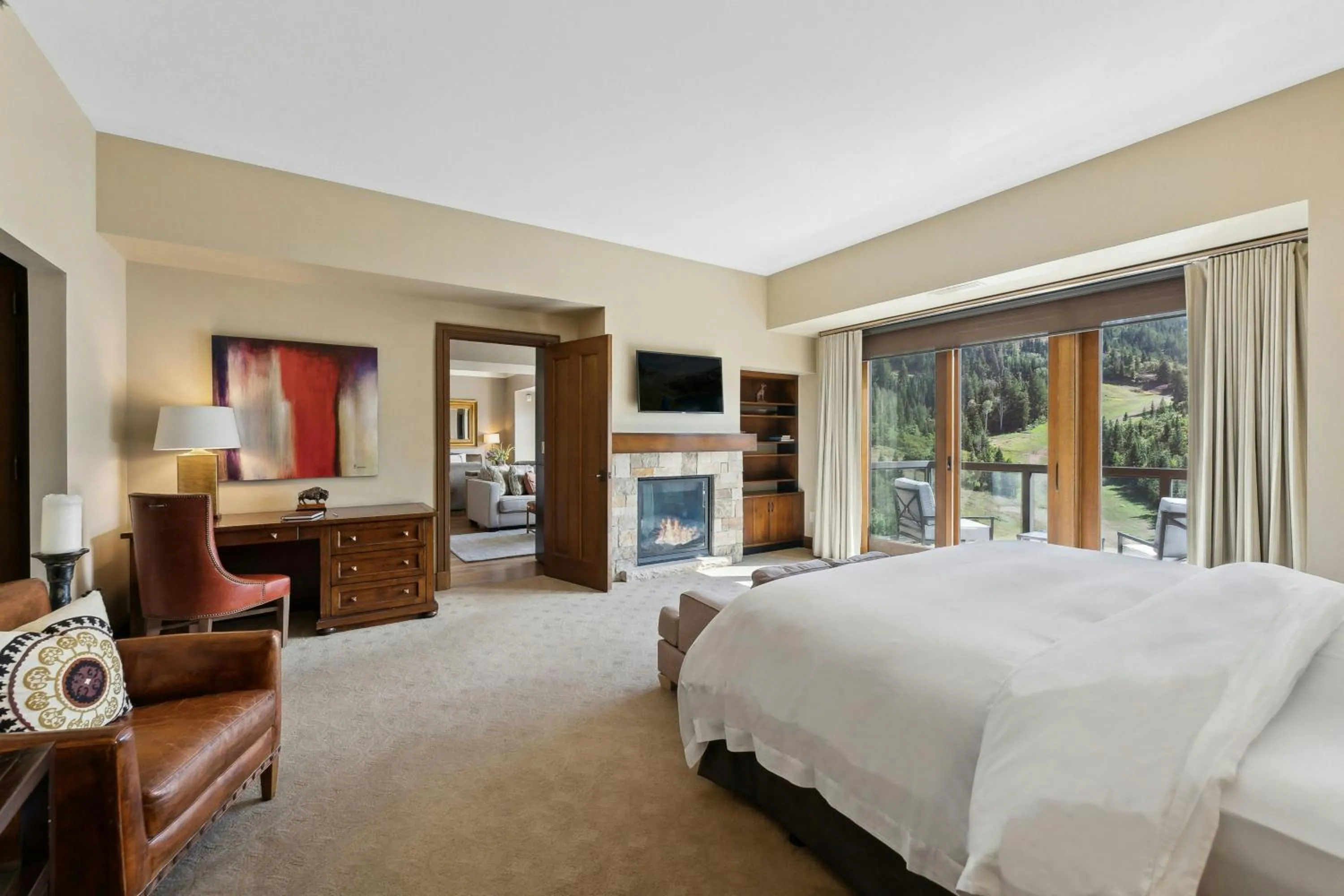 Bedroom, Bed in St. Regis Deer Valley