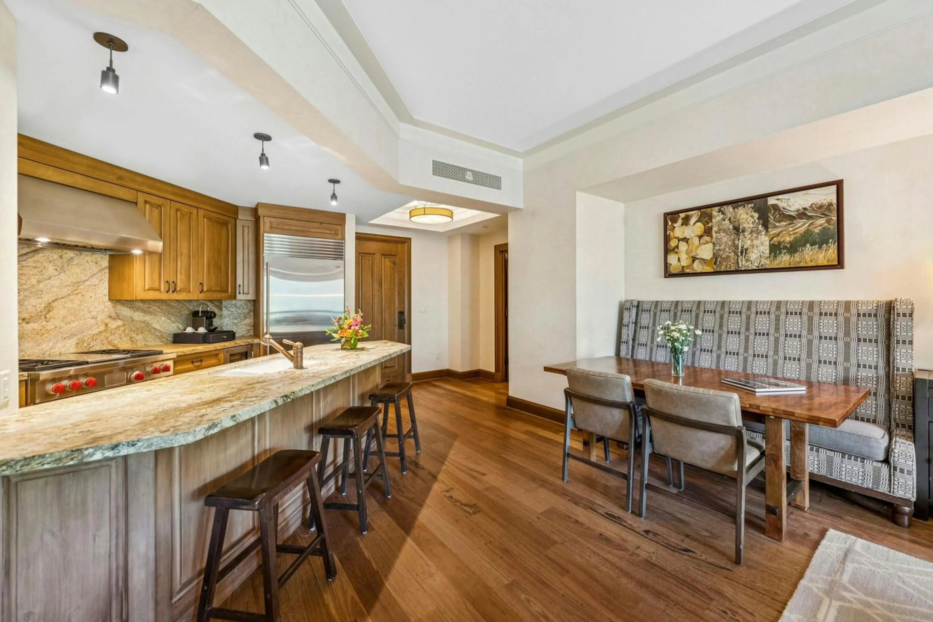 Kitchen or kitchenette in St. Regis Deer Valley
