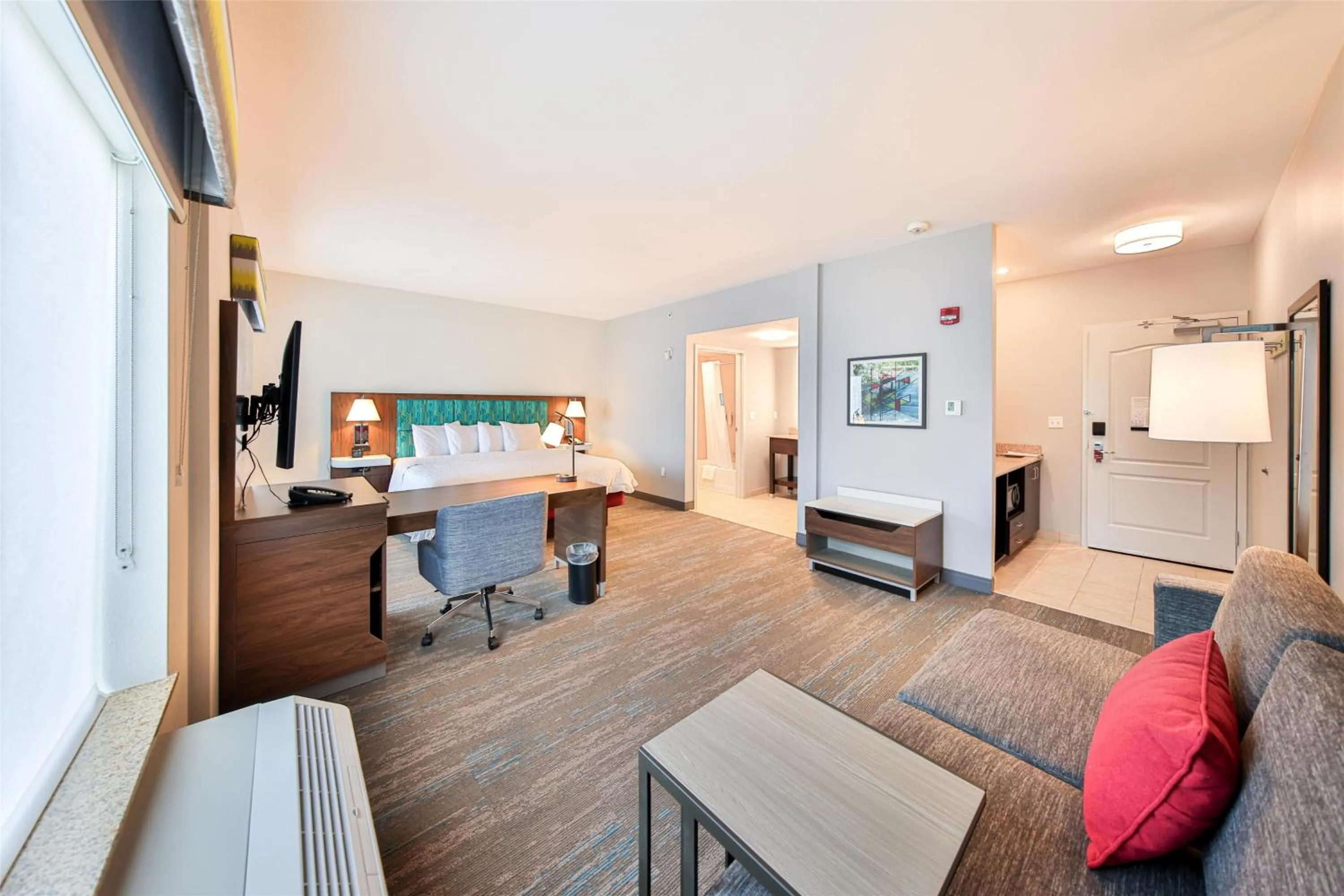 Living room in Hampton Inn & Suites by Hilton Seattle/Kent