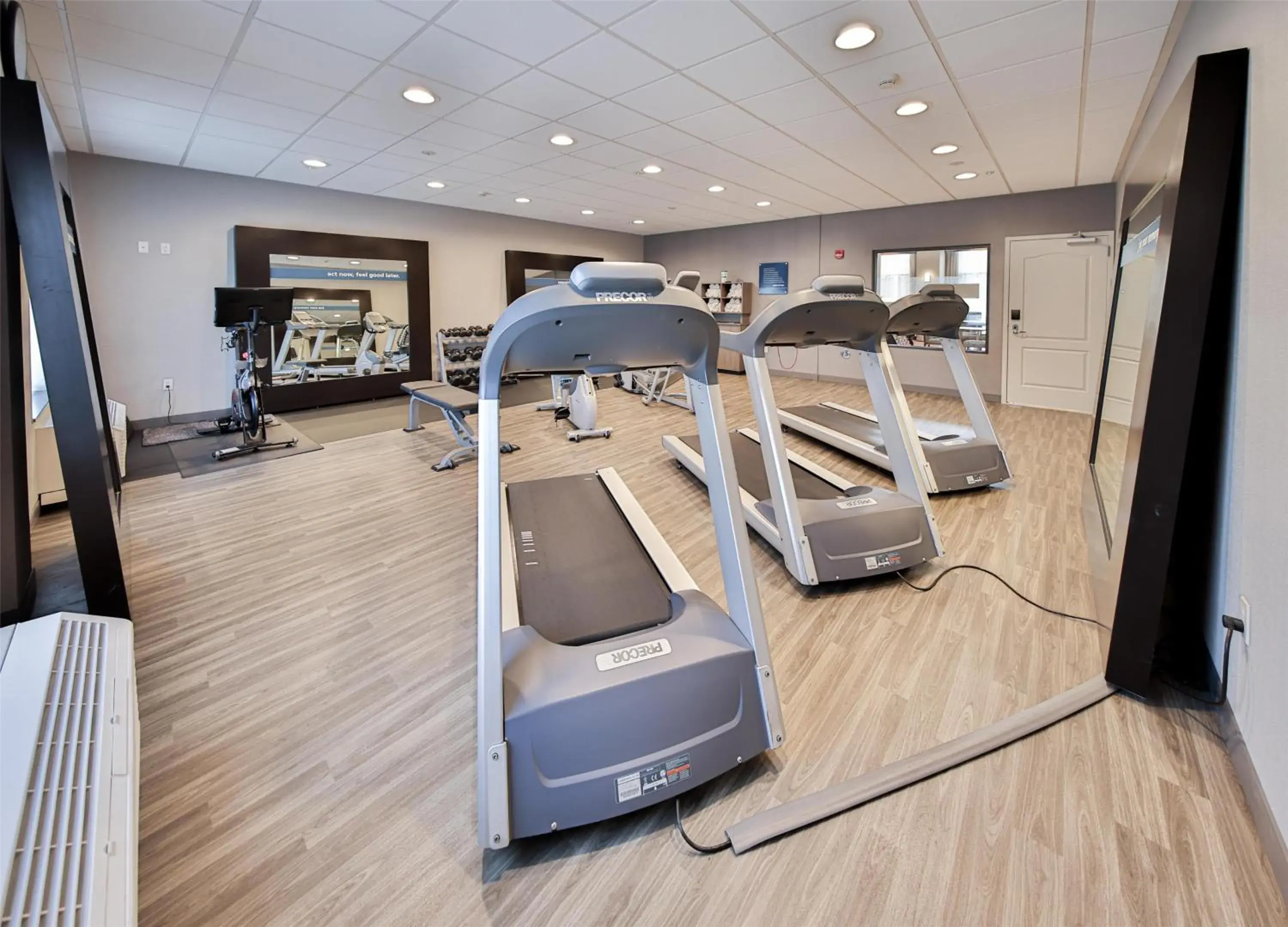 Fitness centre/facilities in Hampton Inn & Suites by Hilton Seattle/Kent Fitness centre/facilities in Hampton Inn & Suites by Hilton Seattle/Kent