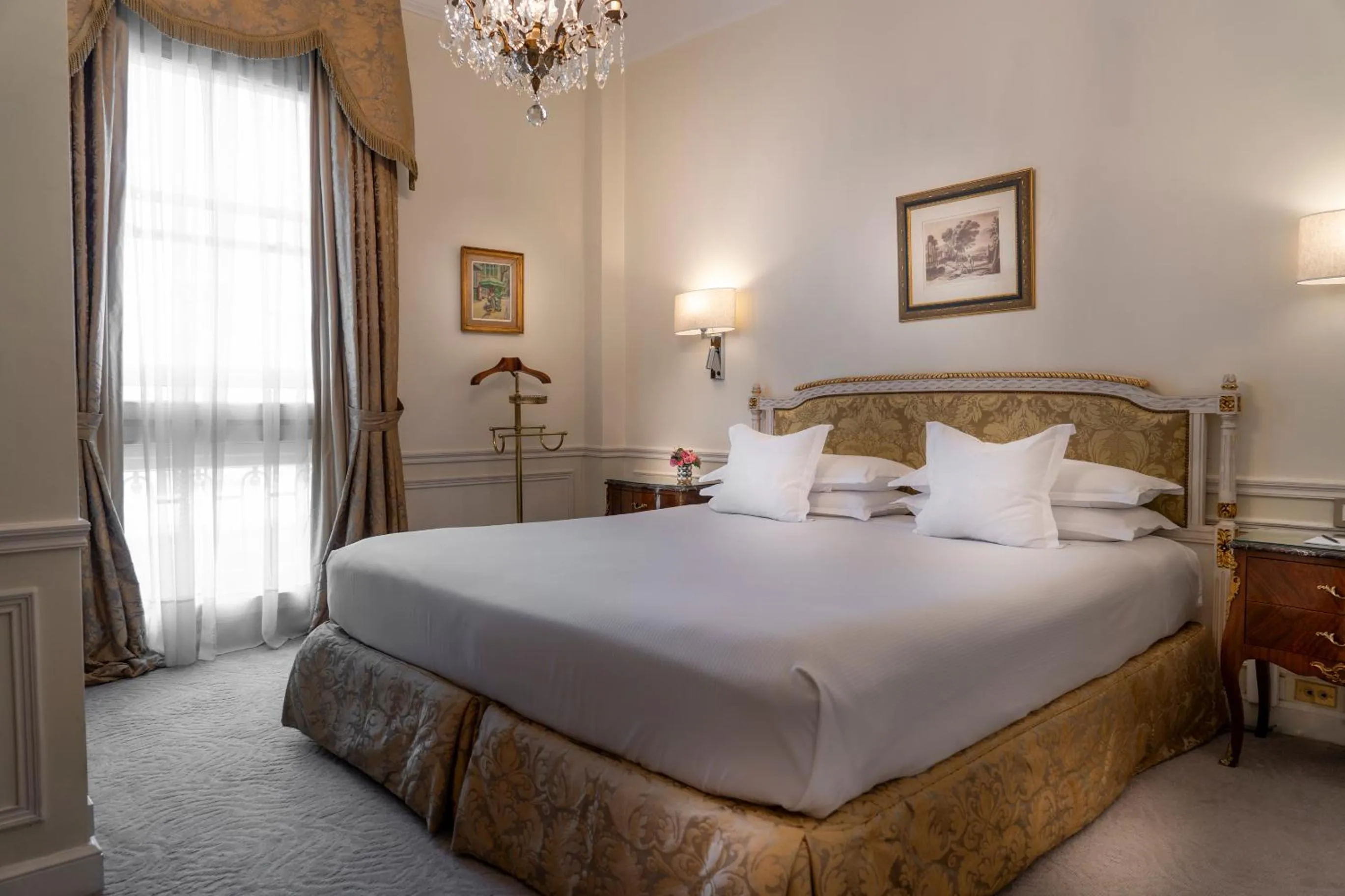 Bedroom, Bed in Alvear Palace Hotel - Leading Hotels of the World