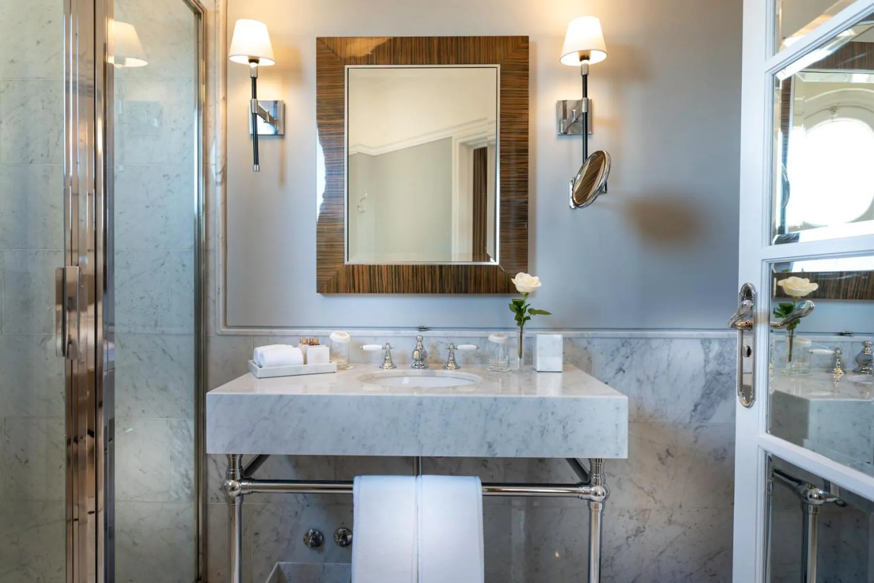 Bathroom in Alvear Palace Hotel - Leading Hotels of the World