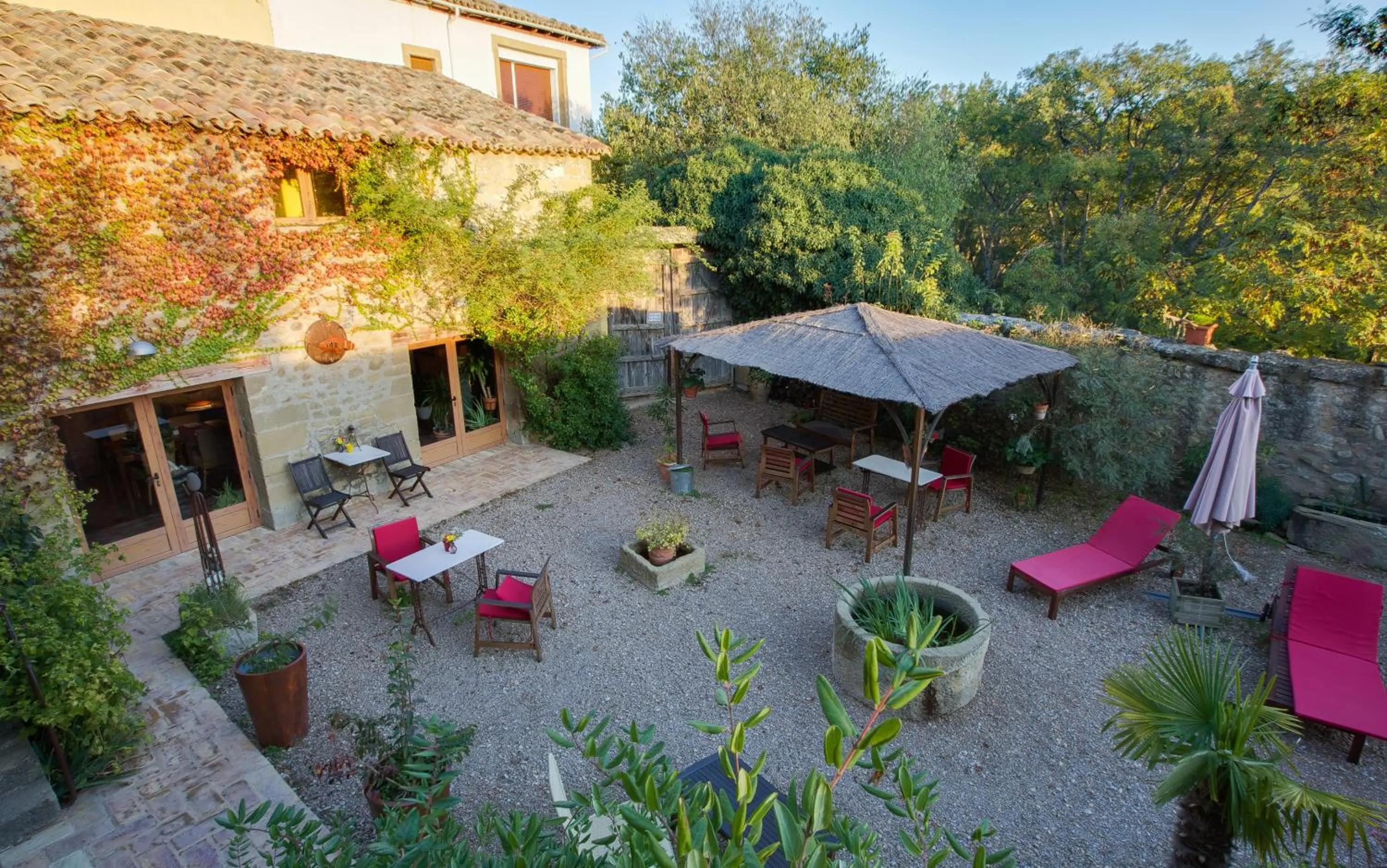 Restaurant/places to eat in El Corral De Concilio