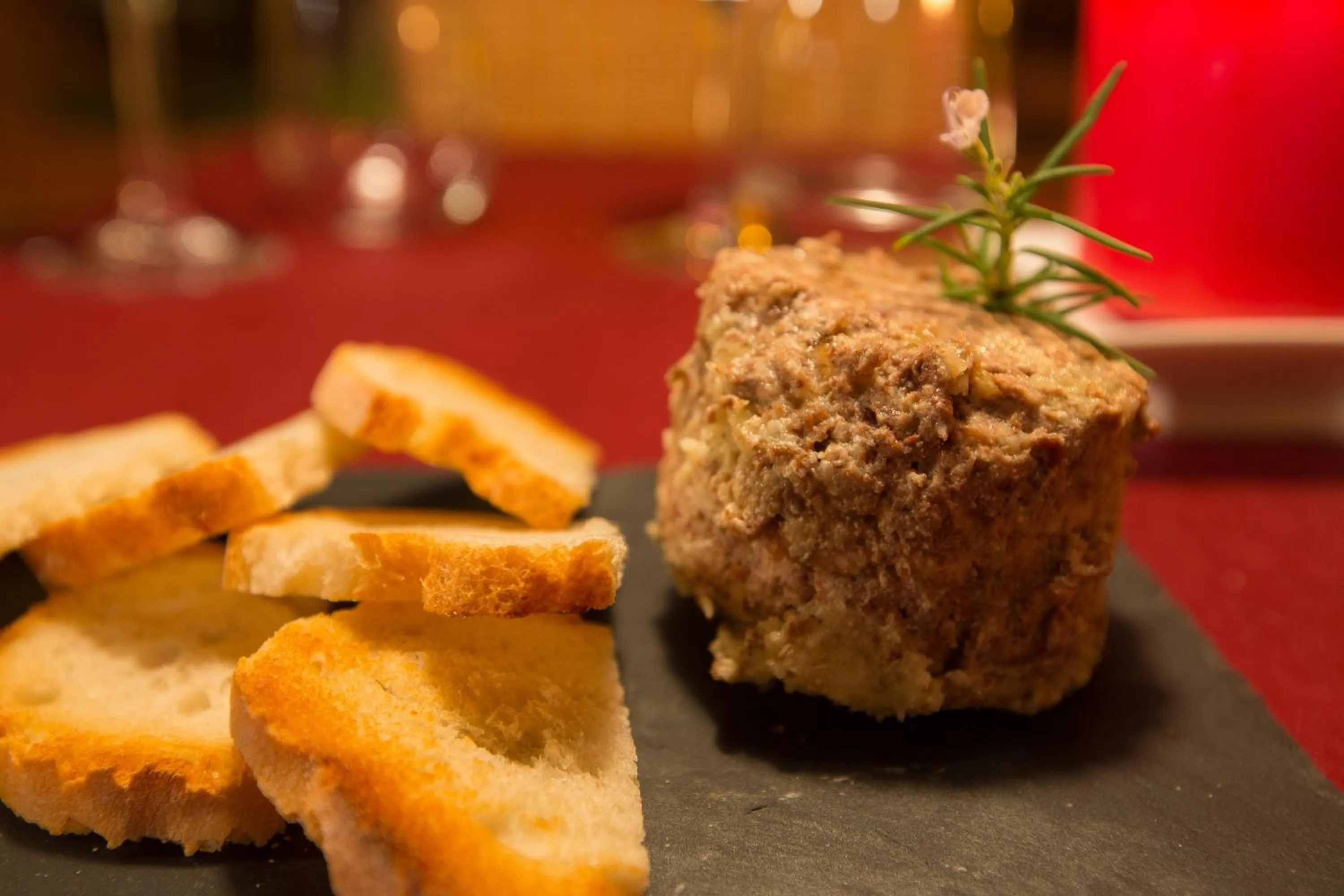 Restaurant/places to eat in El Corral De Concilio