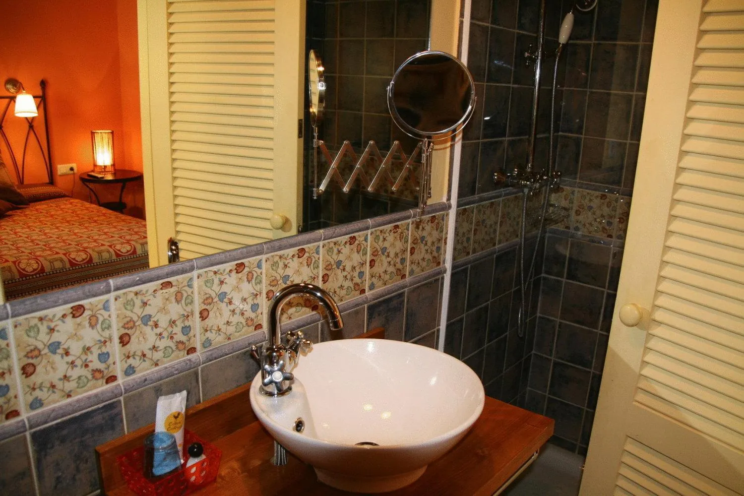Bathroom, Bed in El Corral De Concilio