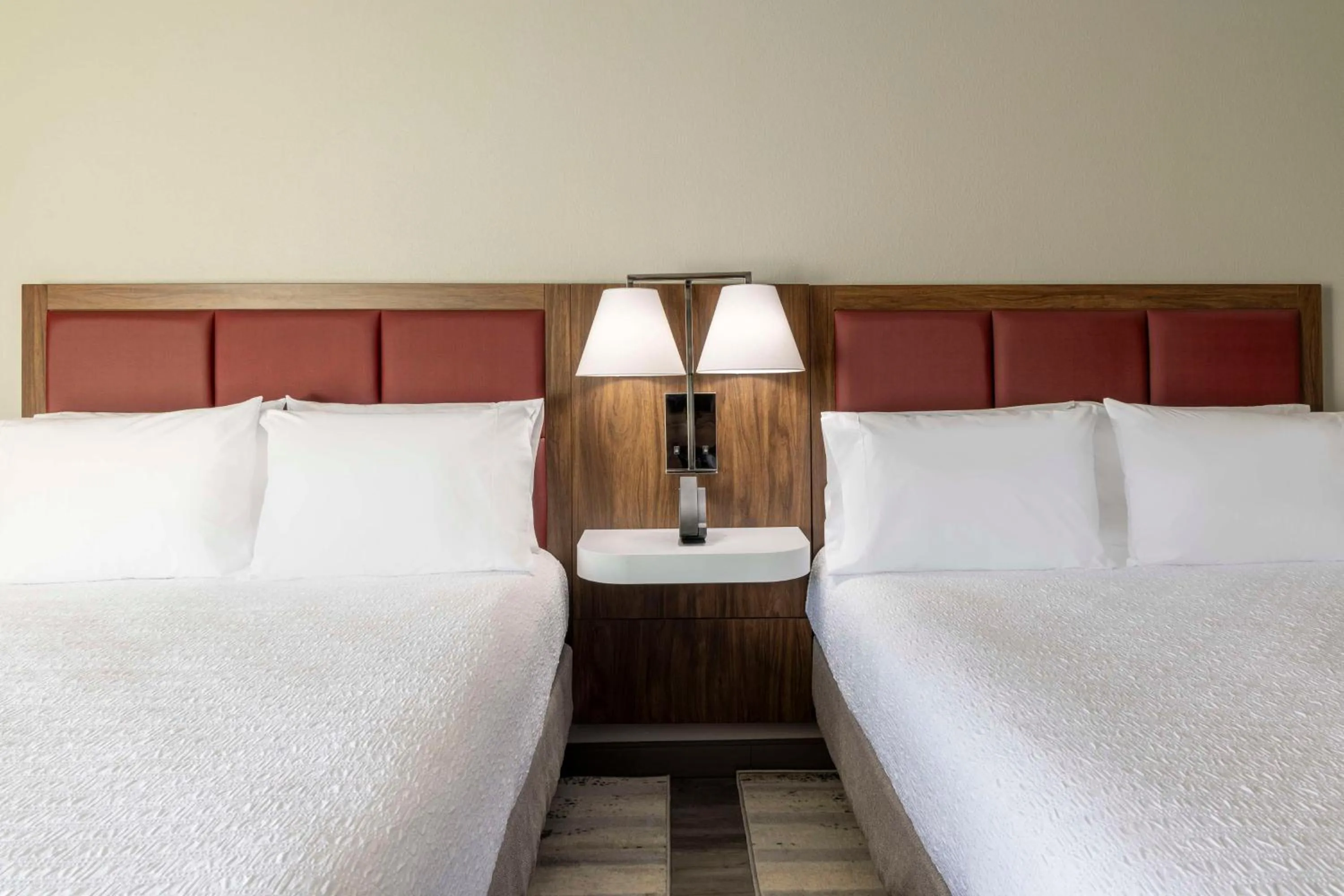 Bed in Hampton Inn Athens