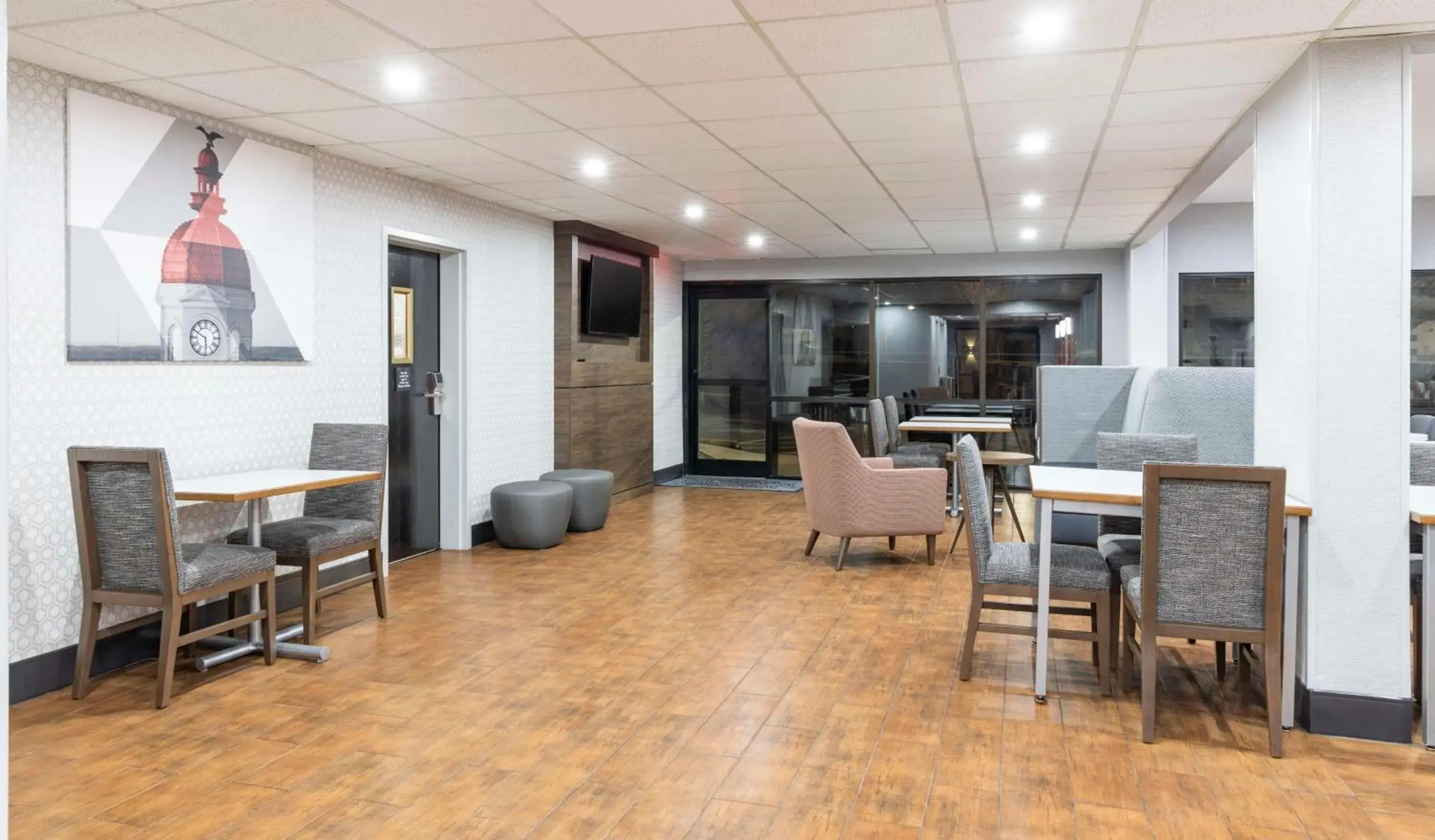 Lobby or reception in Hampton Inn Athens Lobby or reception in Hampton Inn Athens