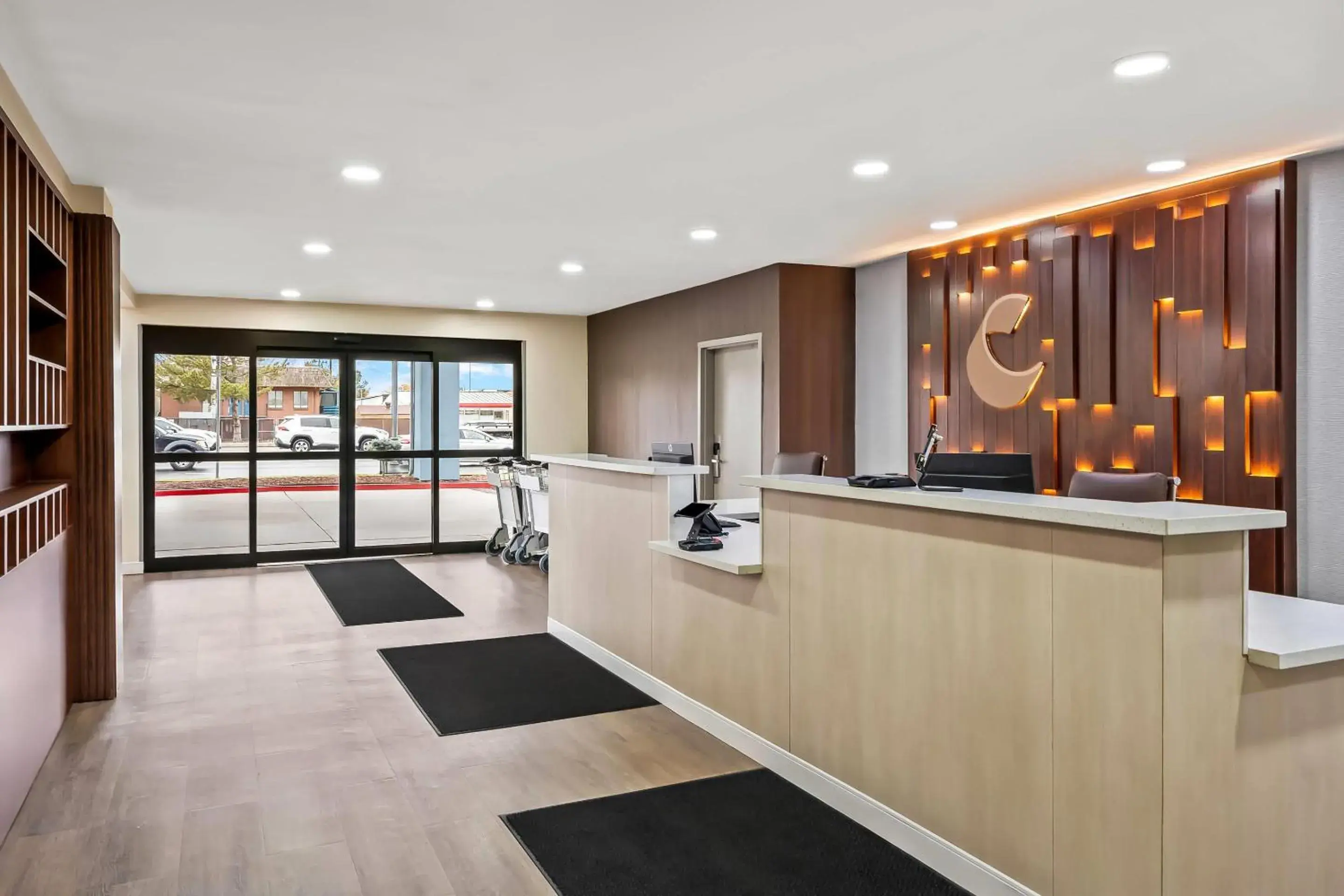 Lobby or reception in Comfort Inn & Suites Salt Lake City I-80 I-15 Downtown Lobby or reception in Comfort Inn & Suites Salt Lake City I-80 I-15 Downtown