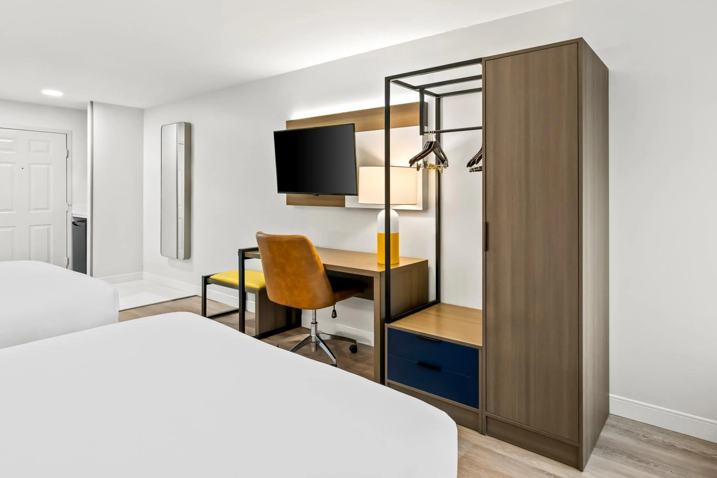 Bed in Comfort Inn & Suites Salt Lake City I-80 I-15 Downtown