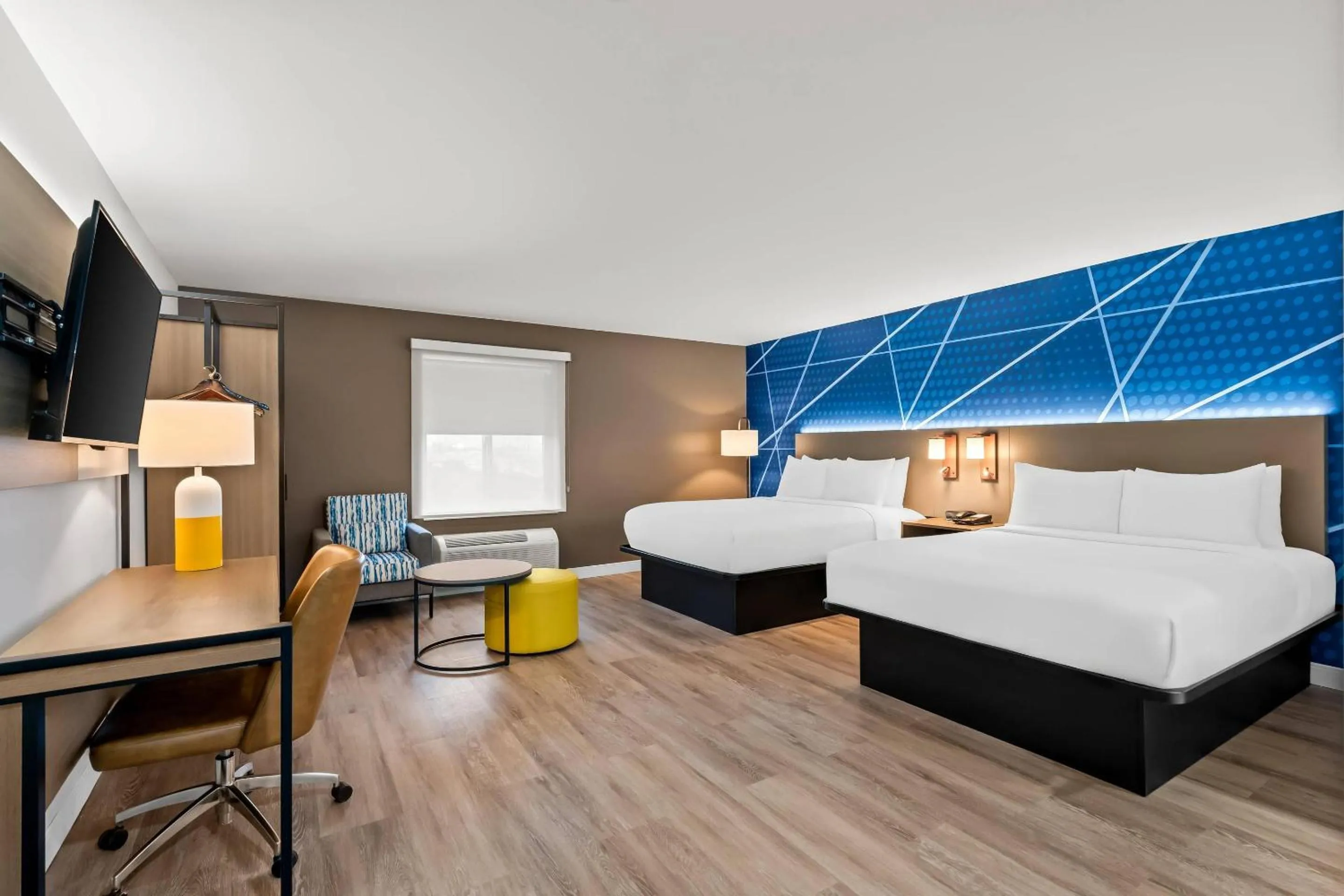 Bedroom, Bed in Comfort Inn & Suites Salt Lake City I-80 I-15 Downtown