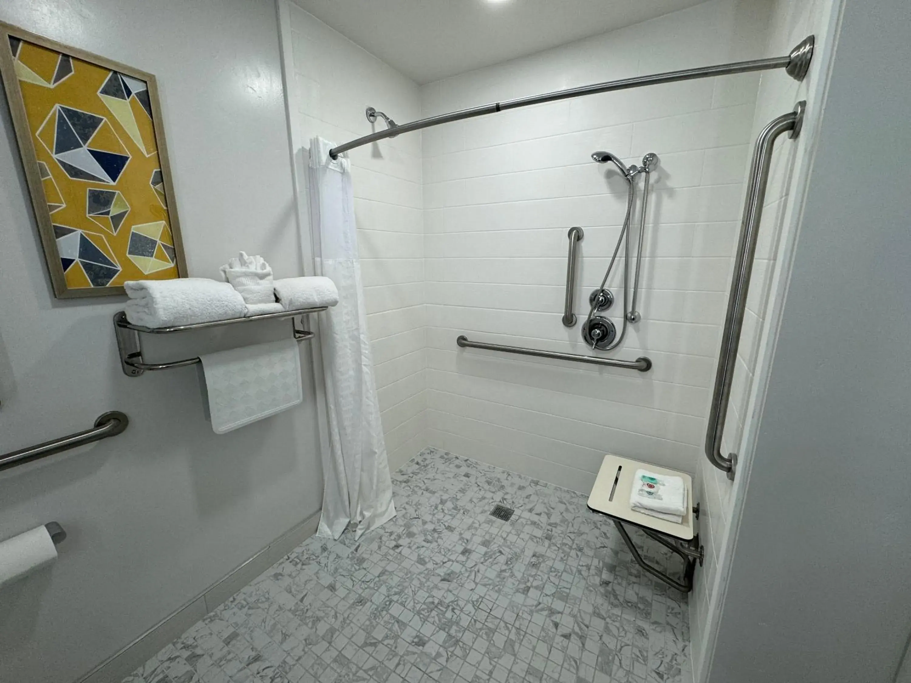 Property building in Comfort Inn & Suites Salt Lake City I-80 I-15 Downtown Property building in Comfort Inn & Suites Salt Lake City I-80 I-15 Downtown