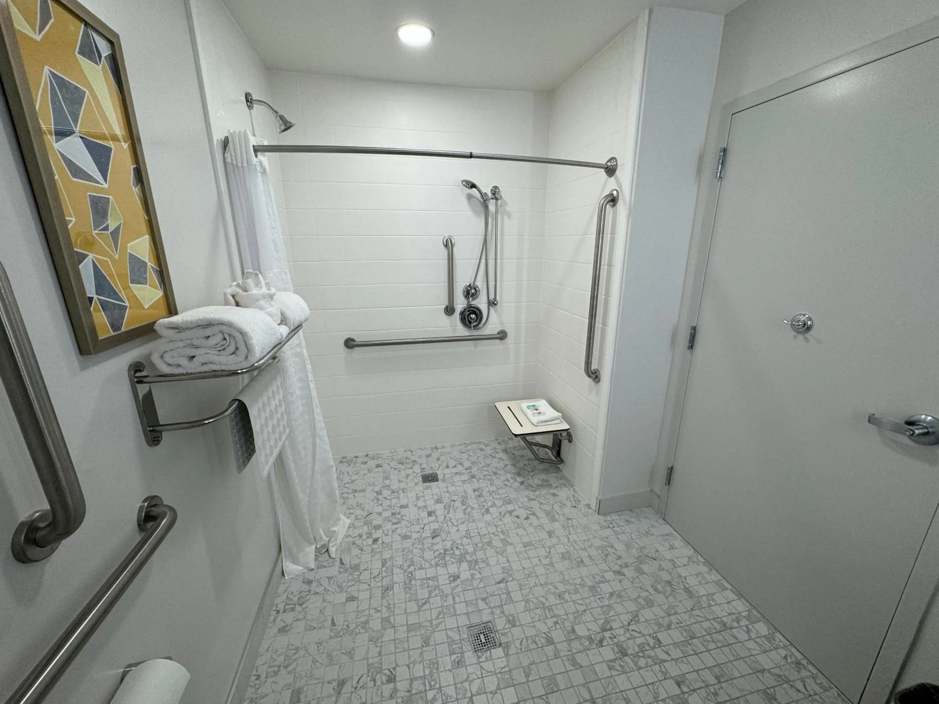 Shower in Comfort Inn & Suites Salt Lake City I-80 I-15 Downtown