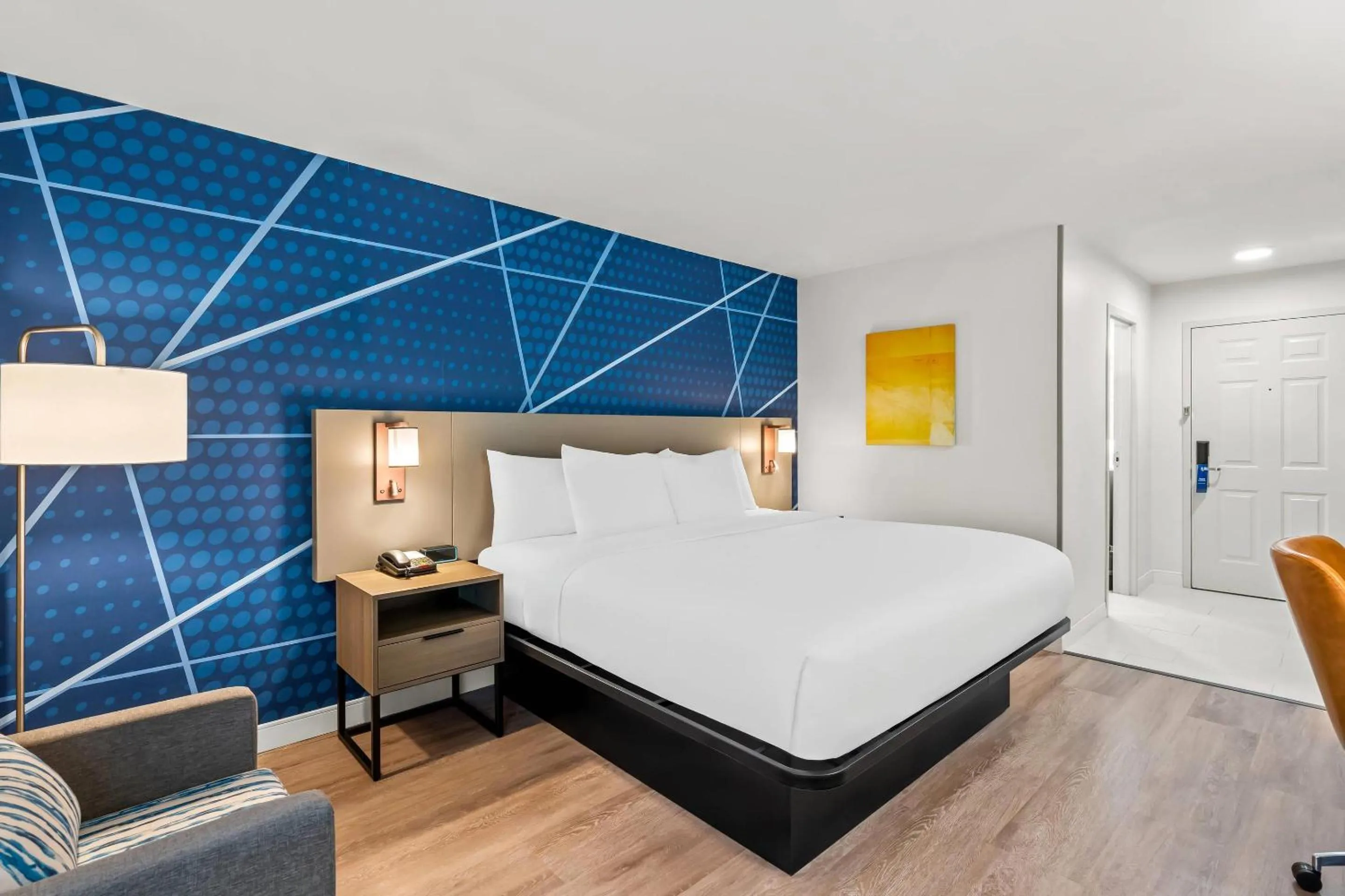 Bedroom, Bed in Comfort Inn & Suites Salt Lake City I-80 I-15 Downtown