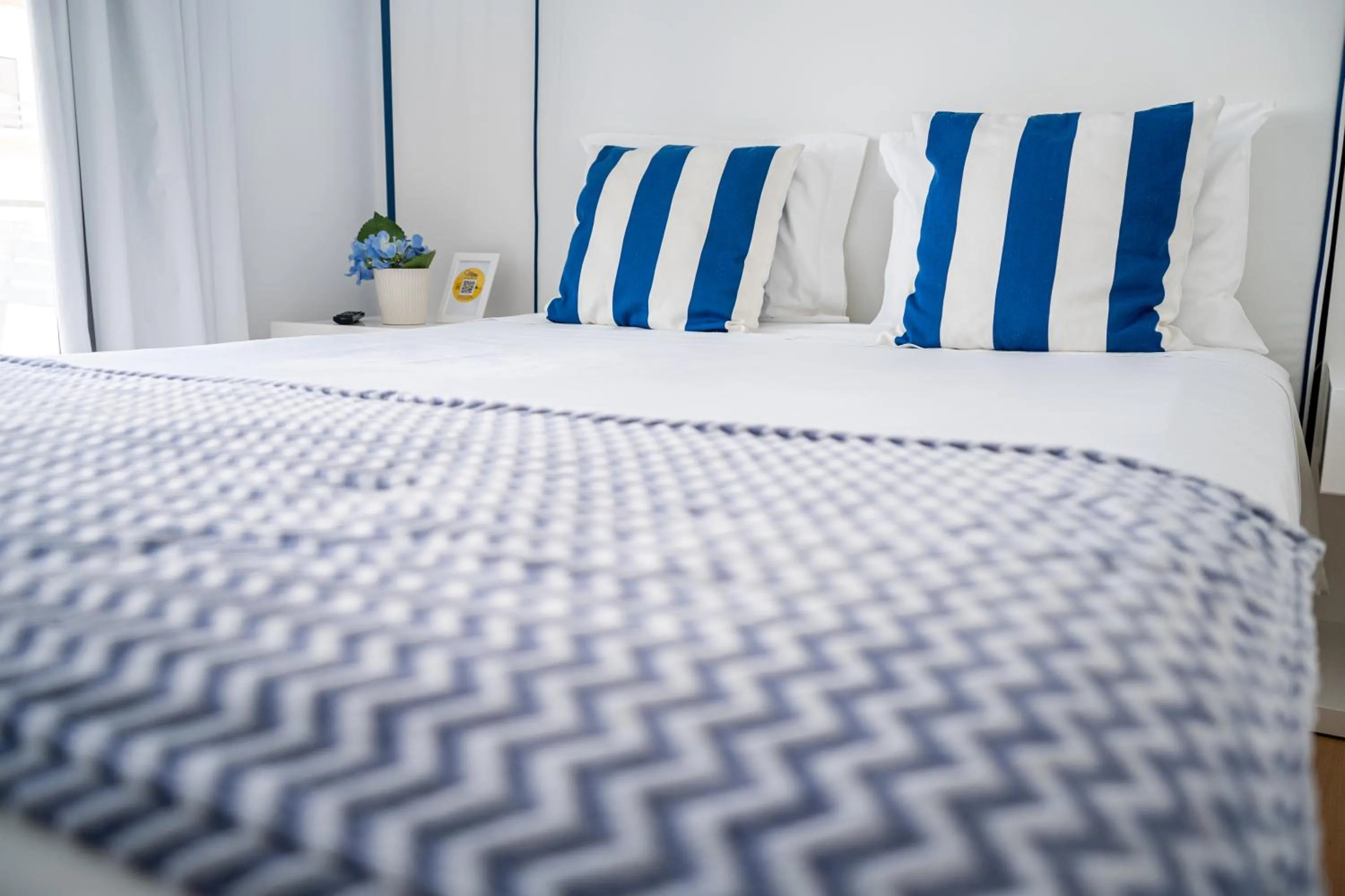 Bed in By the Sea - Nazaré