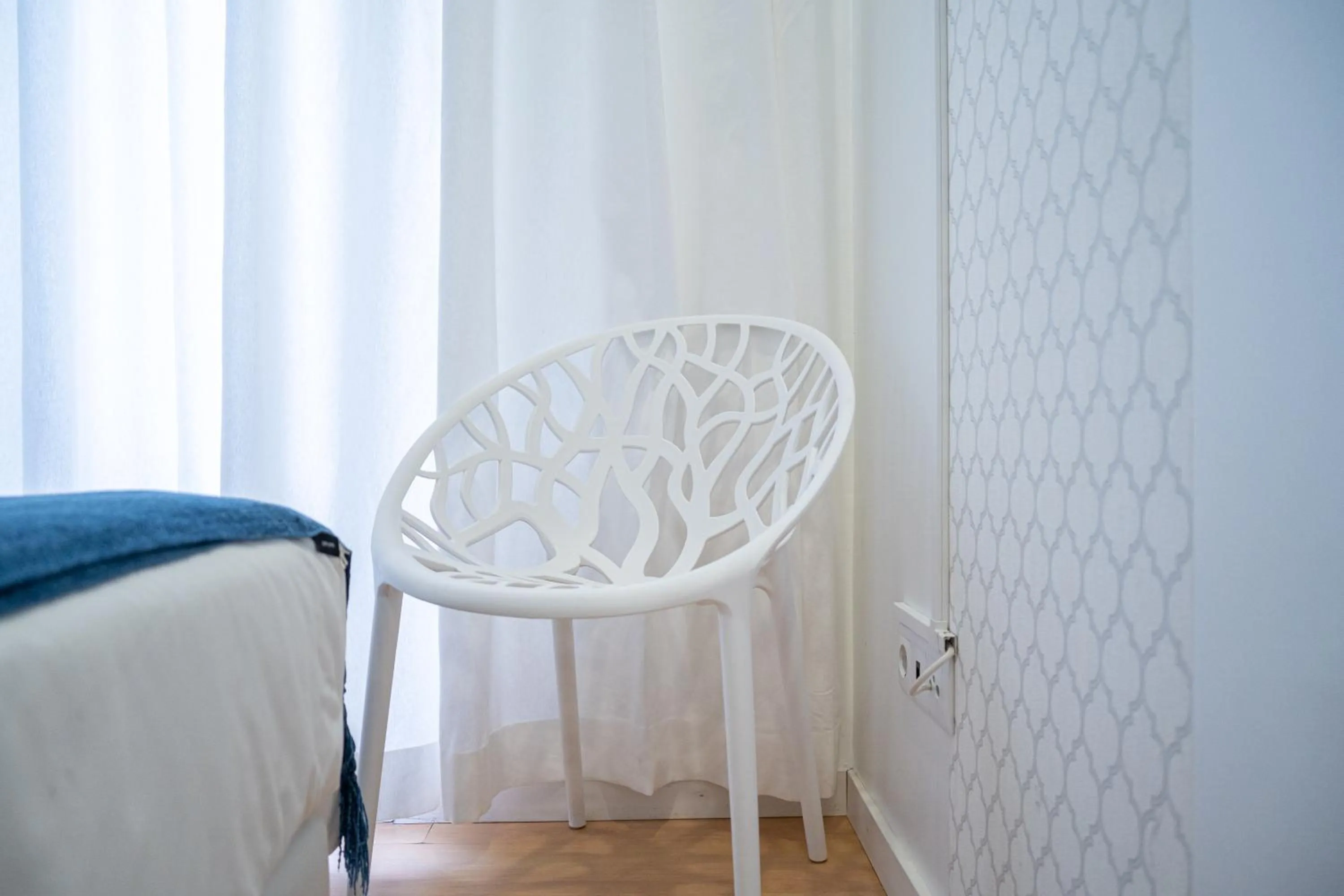 Bed in By the Sea - Nazaré